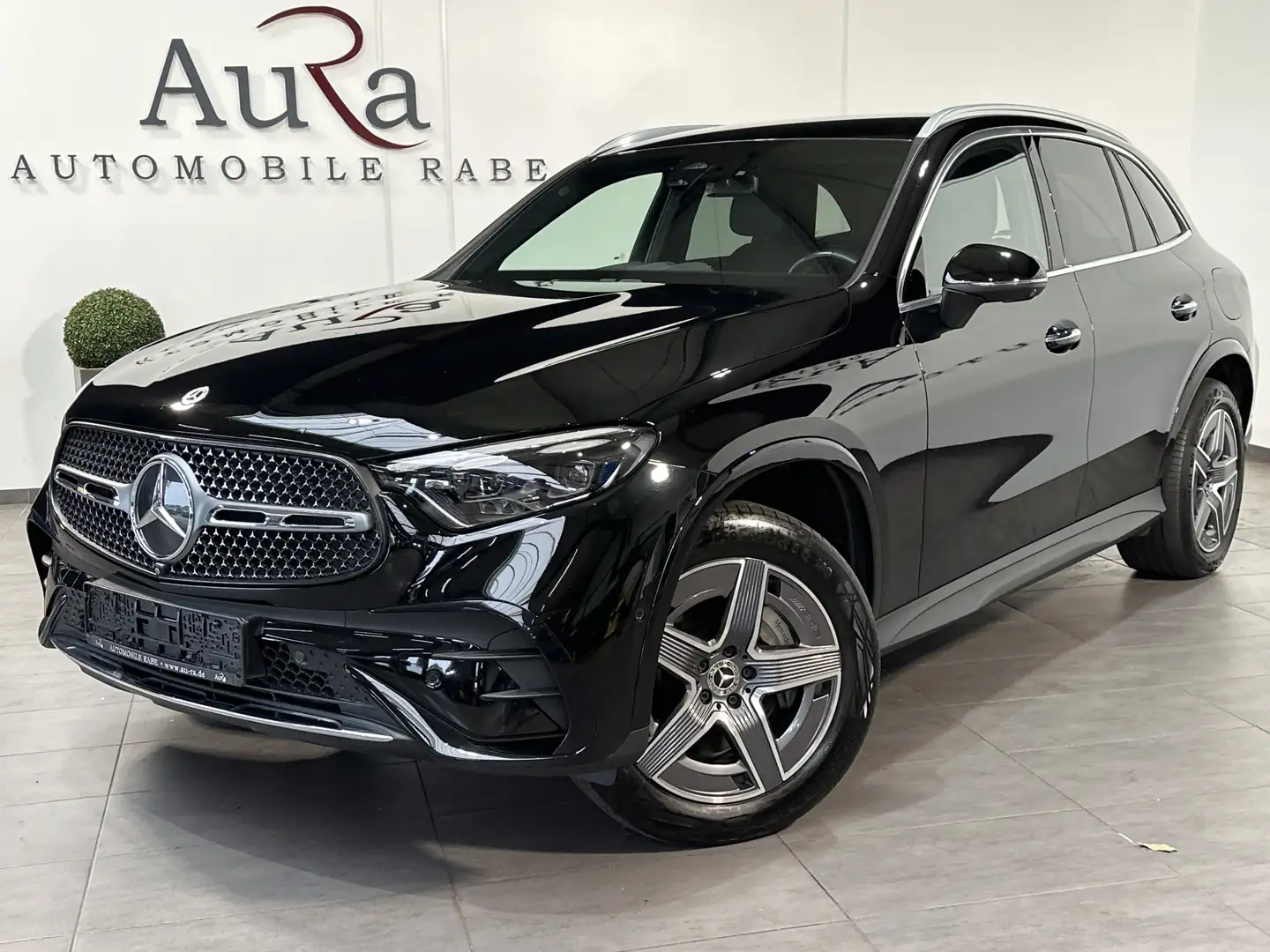 Mercedes-Benz GLC 400 4M AMG-Line Advanced NAV+LED+AHK+VC+ACC Noir - 2
