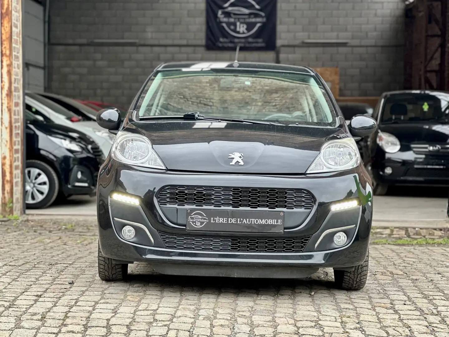 Peugeot 107 1.0i Bluetooth * MP3 * V-C * V-ELEC Noir - 2