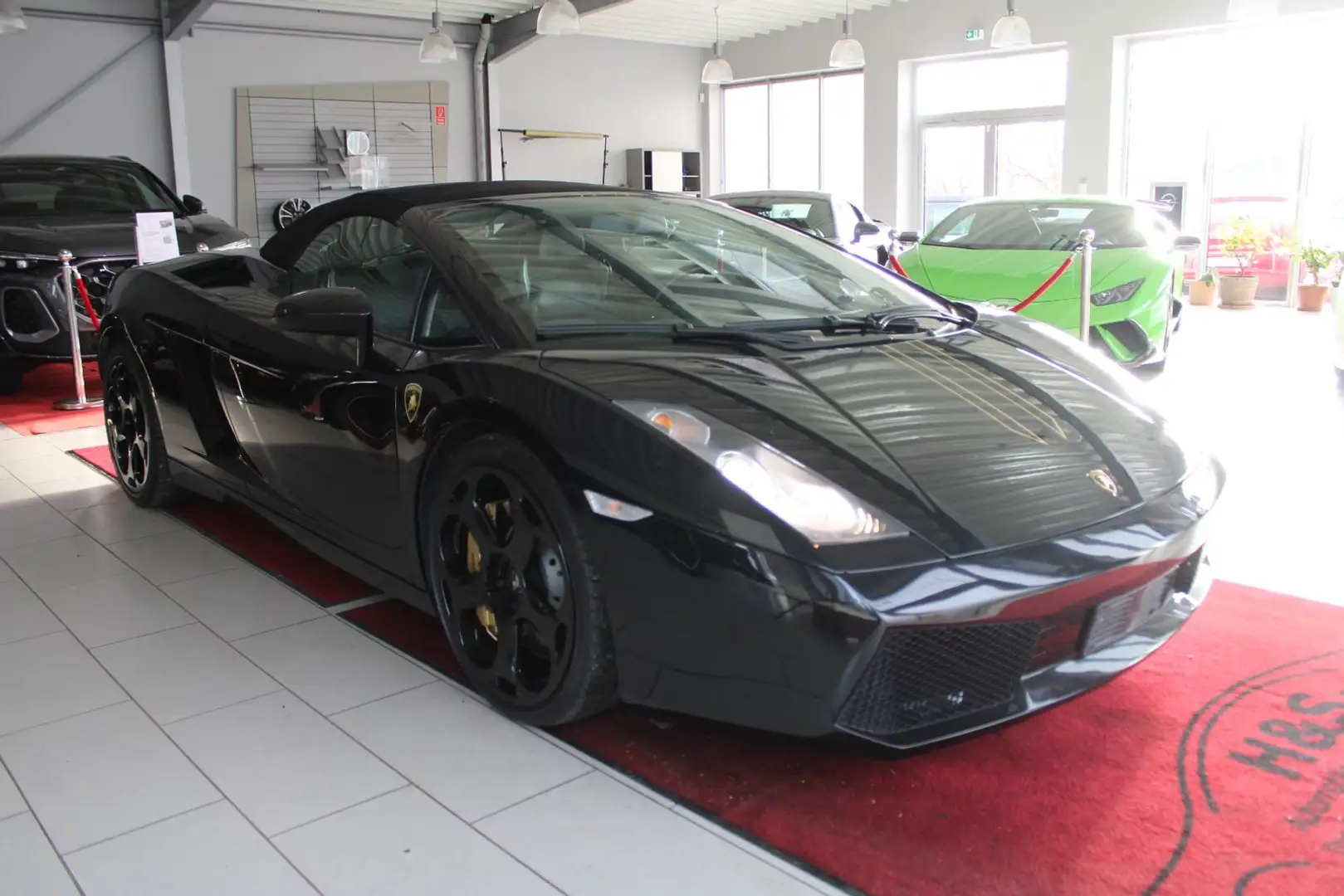 Lamborghini Gallardo Spyder crna - 2