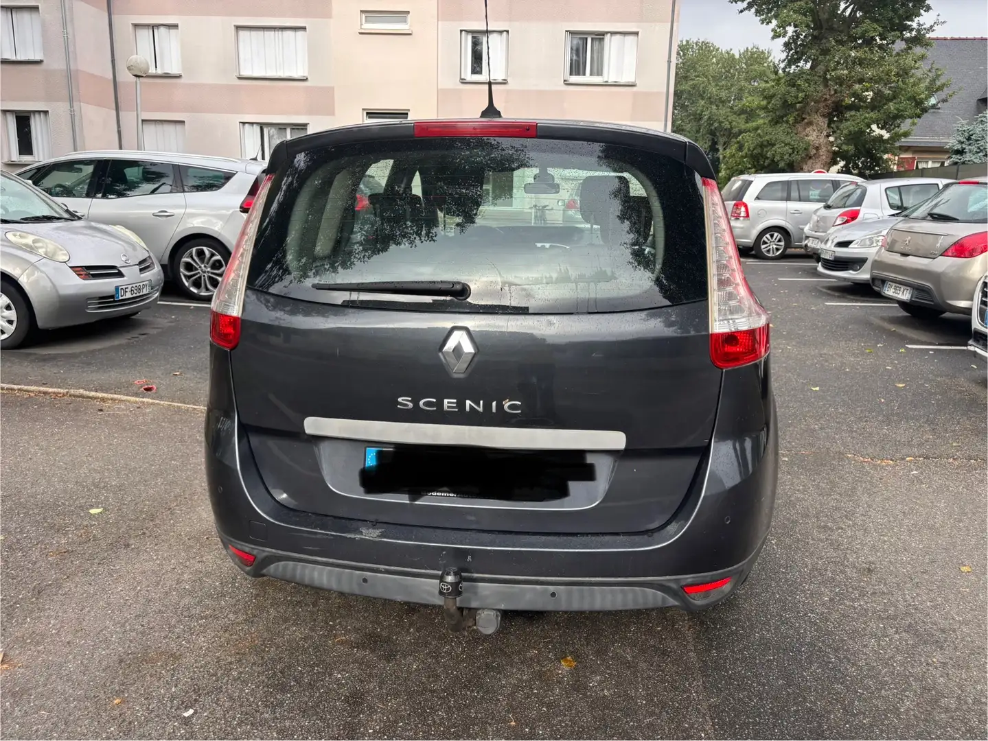 Renault Scenic - 1