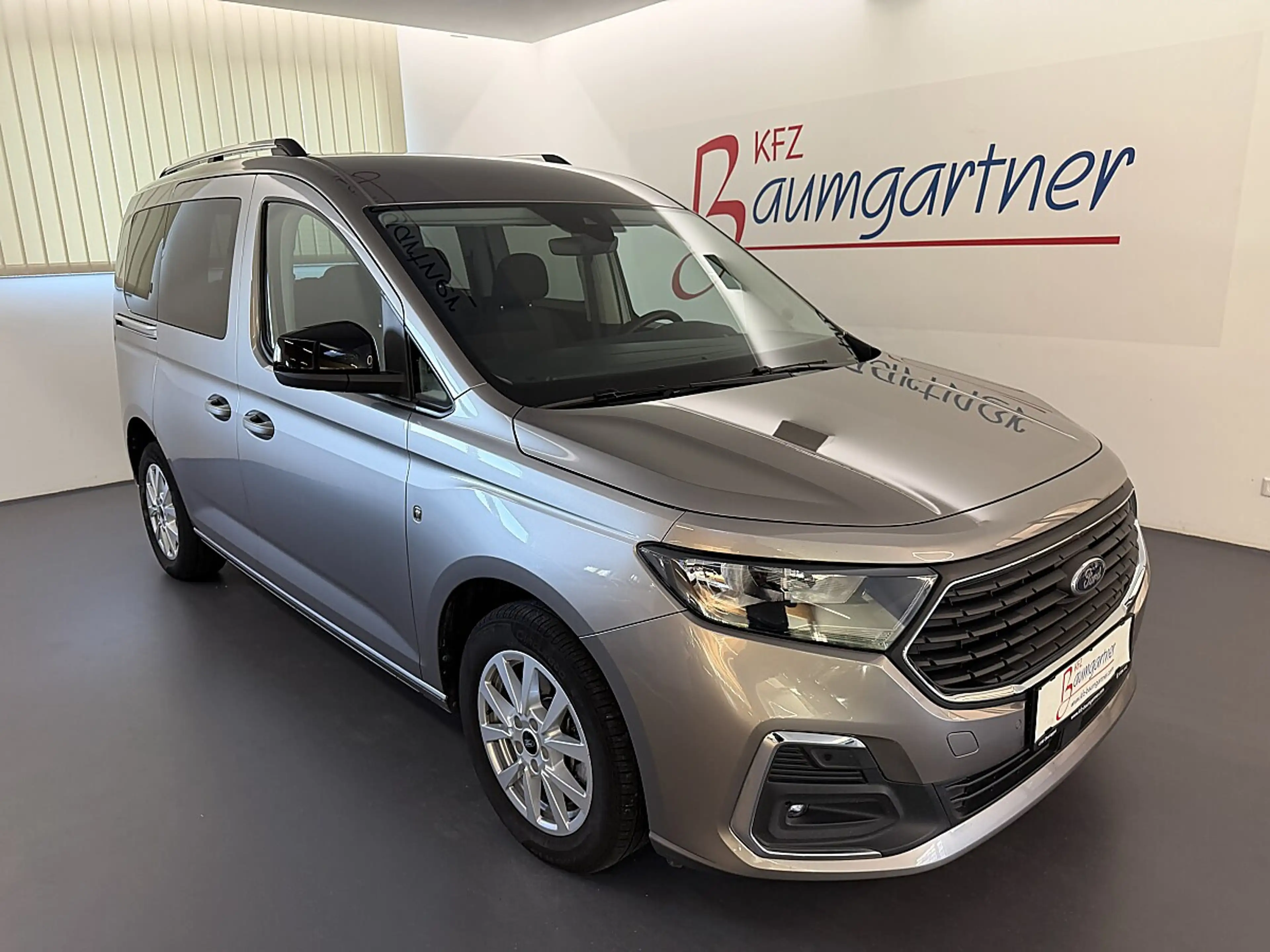 Ford Tourneo Connect 2,0TDi Titanium 7 Sitze *Sitzheizung*Tempomat*P...