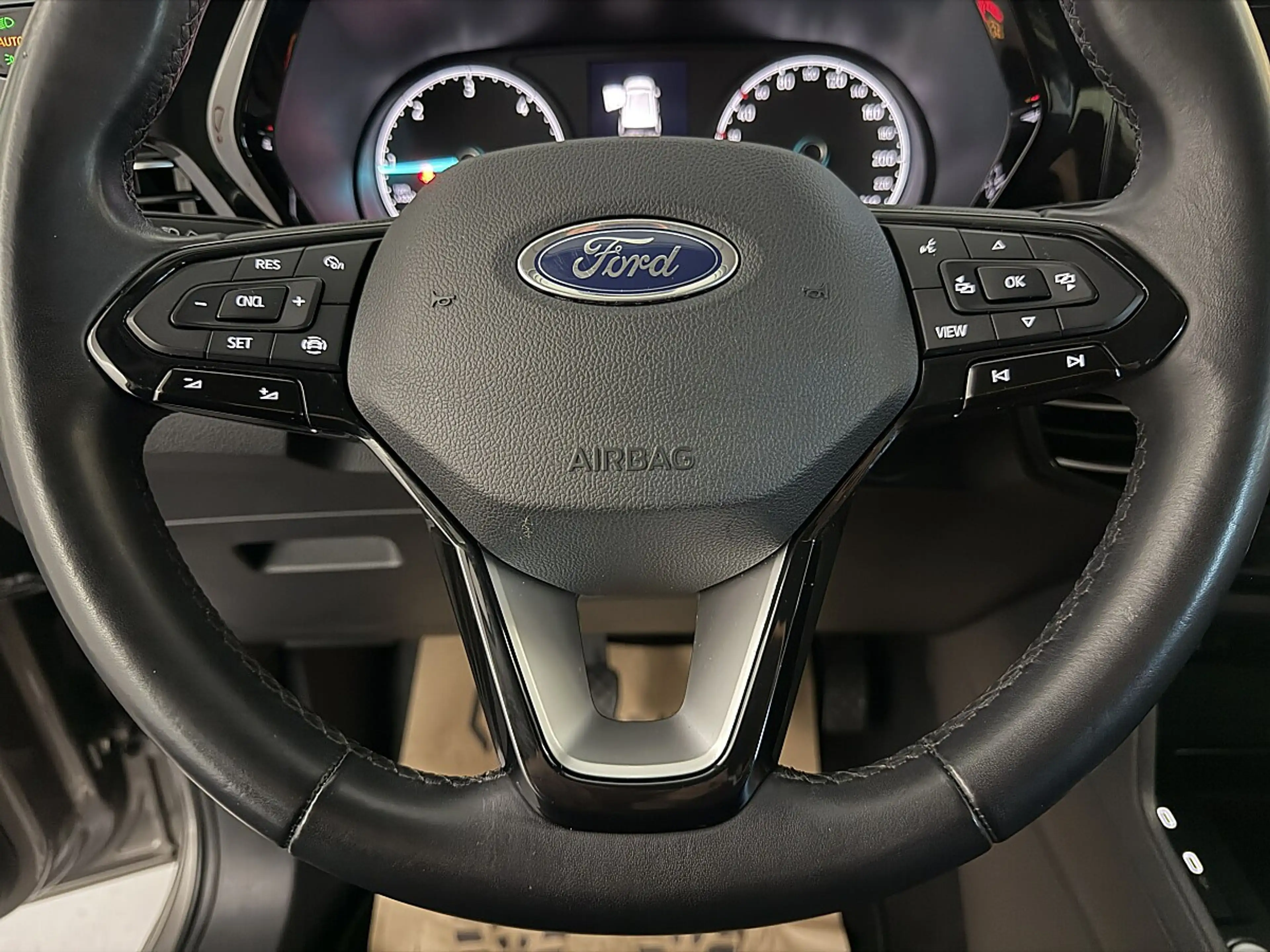 Ford Tourneo Connect 2,0TDi Titanium 7 Sitze *Sitzheizung*Tempomat*P... — photo 7