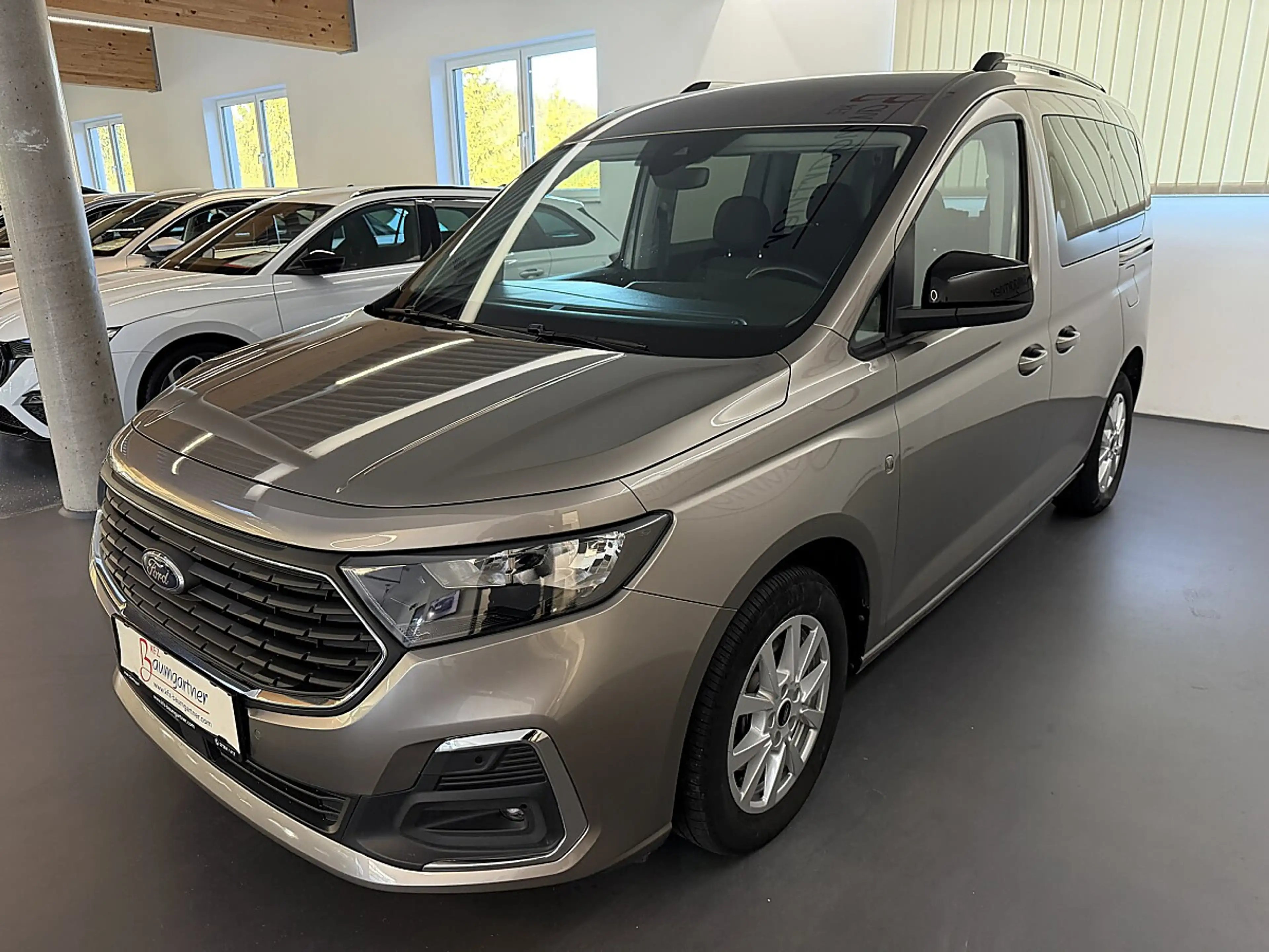 Ford Tourneo Connect 2,0TDi Titanium 7 Sitze *Sitzheizung*Tempomat*P... — photo 2