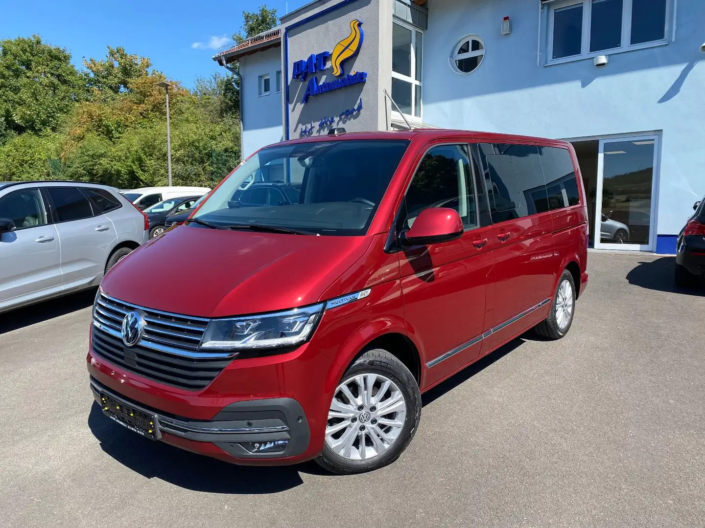 Volkswagen T6 Multivan T6.1 Multivan Highline TDI DSG ACC AHK Navi LED Rot - 1