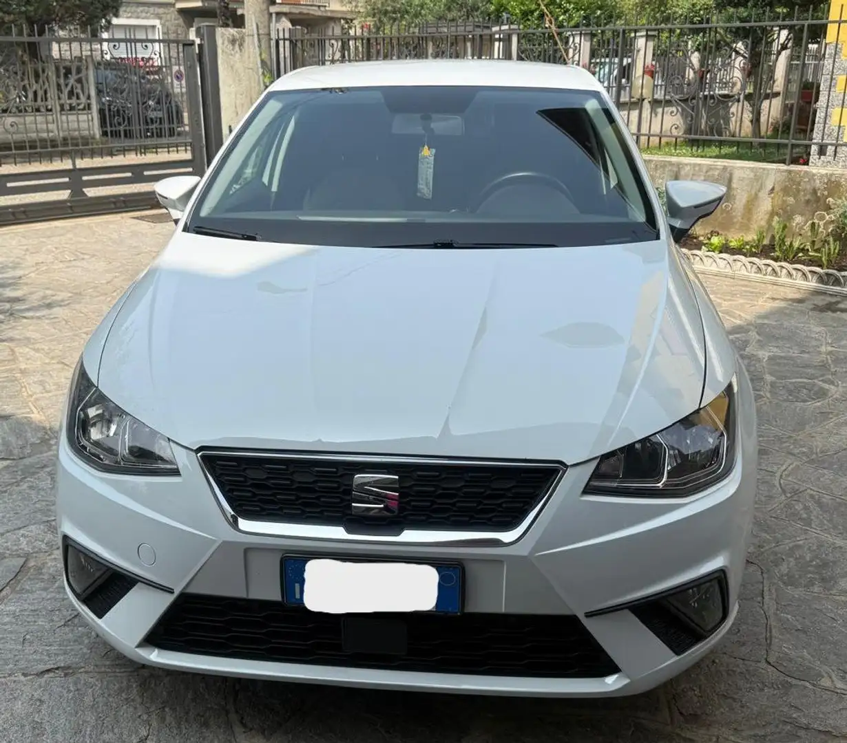 SEAT Ibiza Ibiza 1.6 tdi 80 Cv Business Bianco - 2