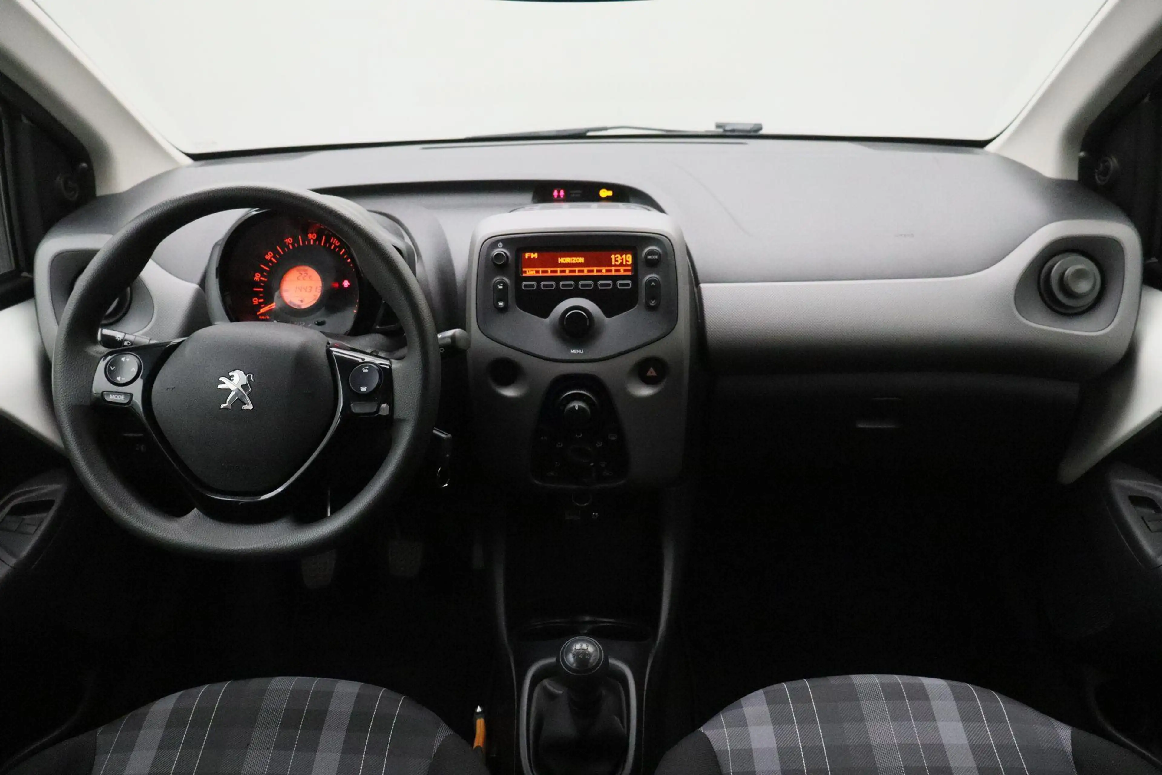 Peugeot 108 1.0 e-VTi Blue Lease 2019 | Airco | Elektrische Ra — photo 11