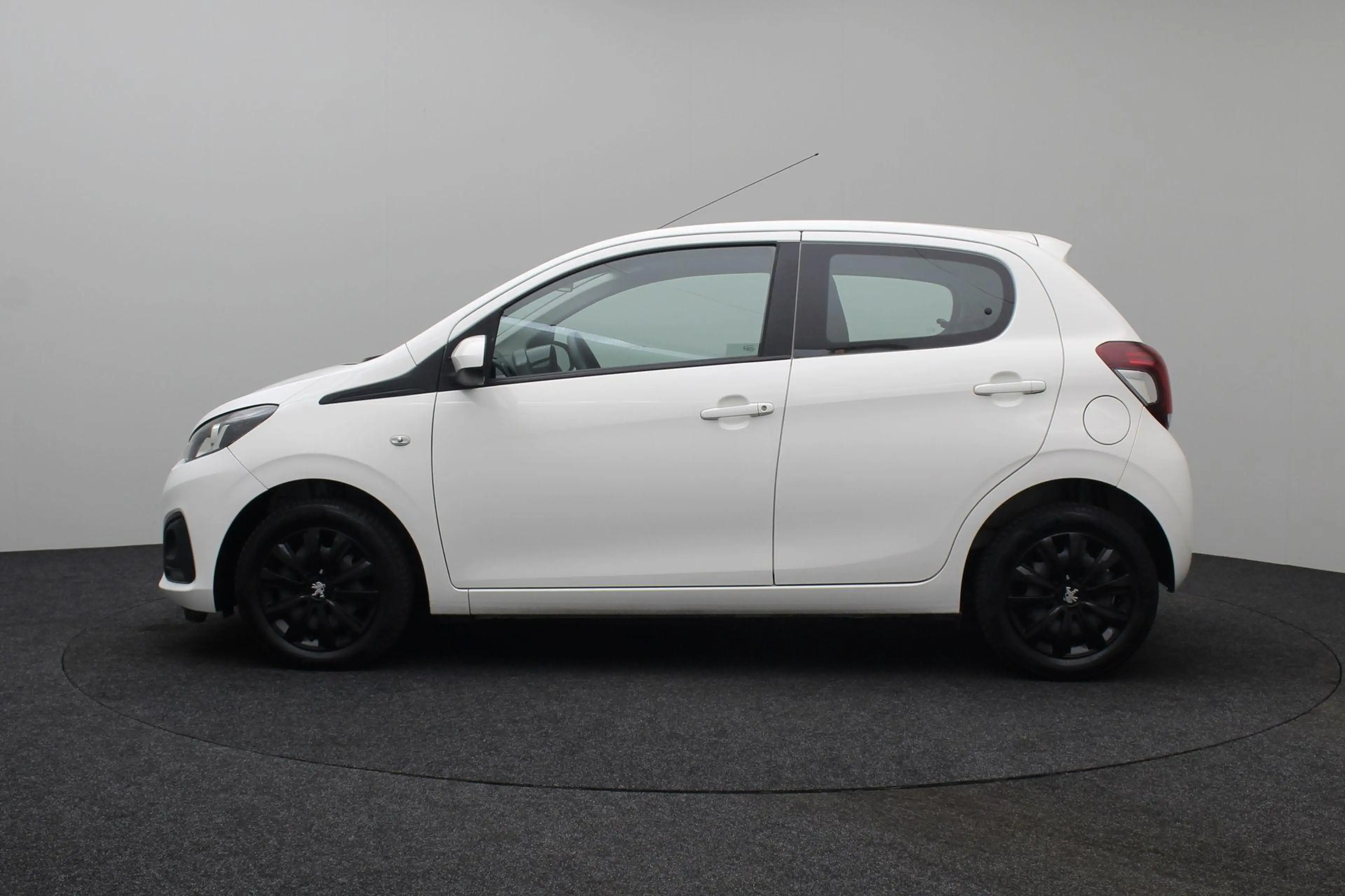 Peugeot 108 1.0 e-VTi Blue Lease 2019 | Airco | Elektrische Ra — photo 6