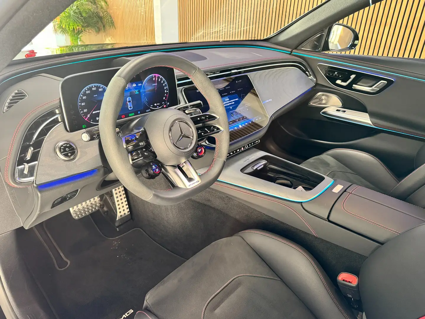 Mercedes-Benz E 53 AMG AMG E 53 HYBRID 4Matic+ AMG SPEEDSHIFT TCT 9G Noir - 2