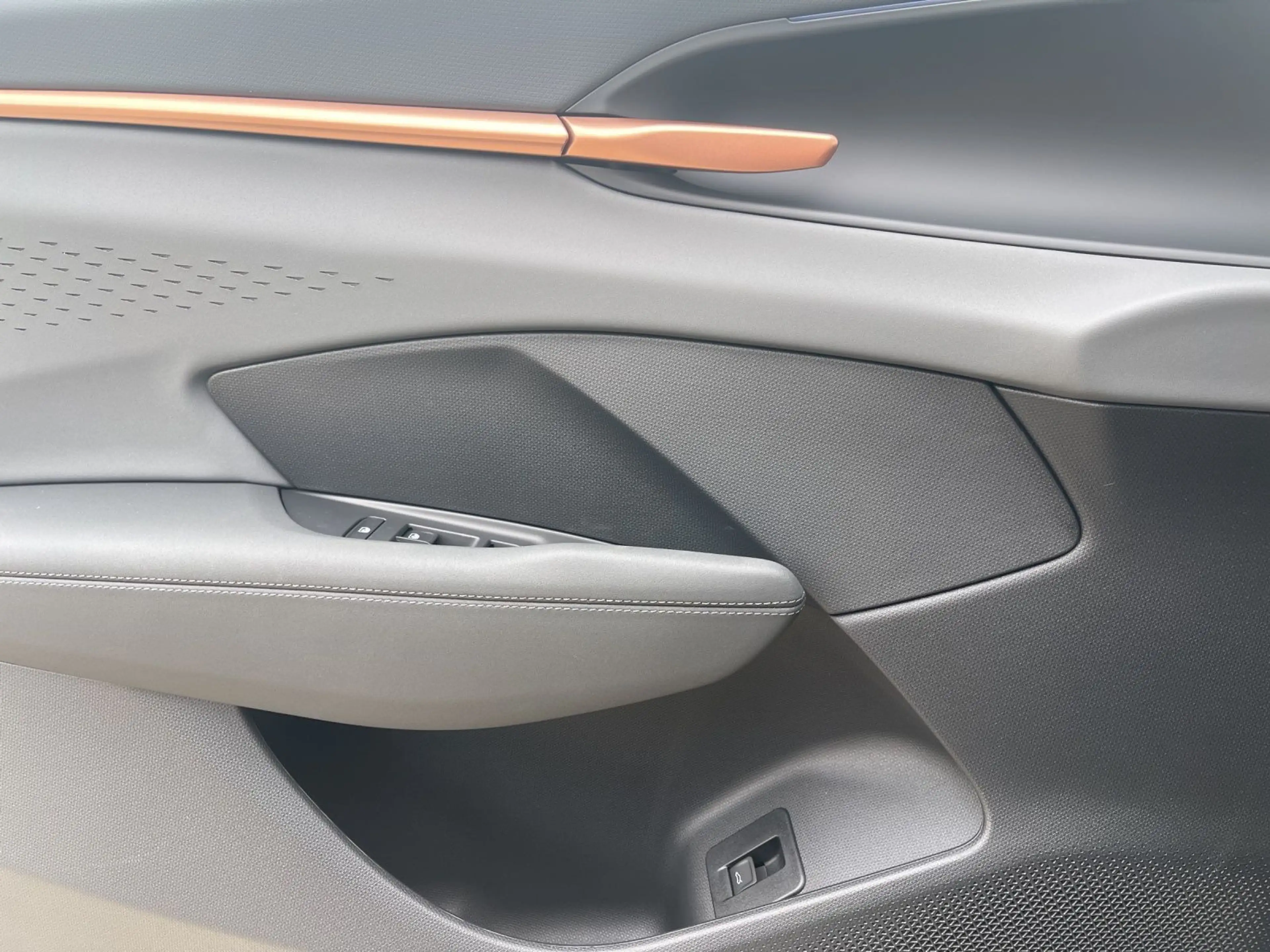 CUPRA Terramar 2.0 TSI DSG VZ 4DRIVE AREA VIEW NAVI PA — photo 8