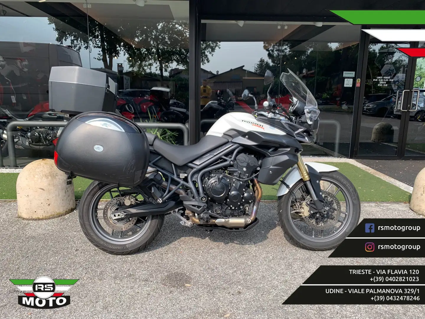 Triumph Tiger 800 Bianco - 2