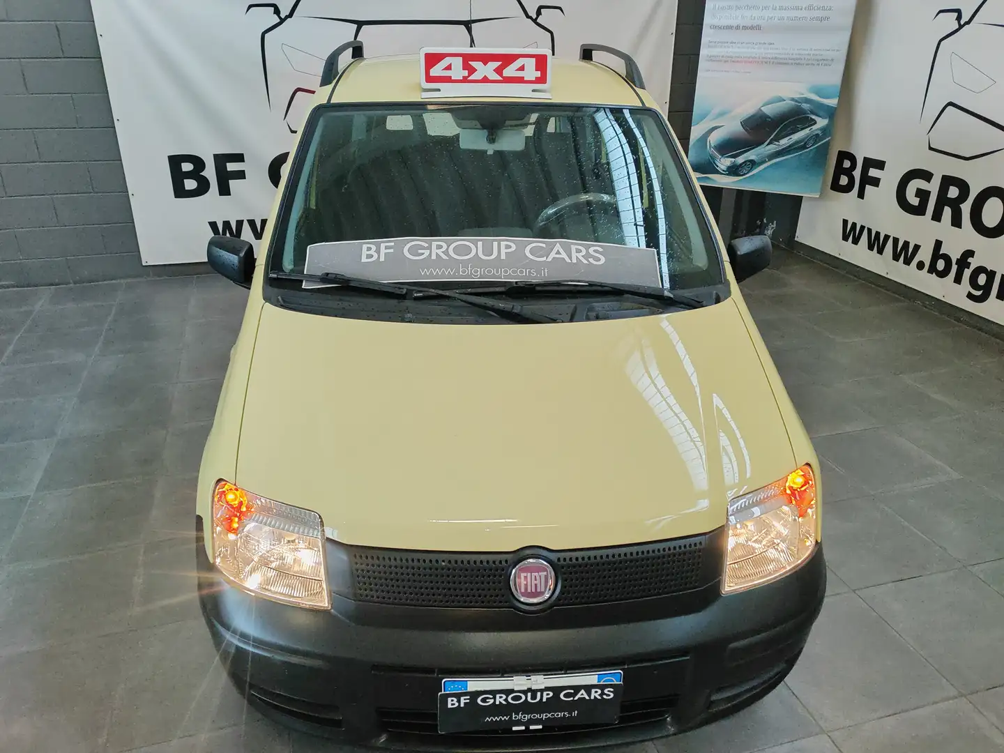 Fiat Panda 1.3 MJ 4X4 Amarillo - 1