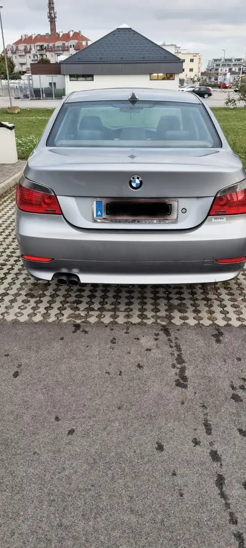BMW 520 BMW 520i E60 • Benzin • guter Zustand Grau - 1