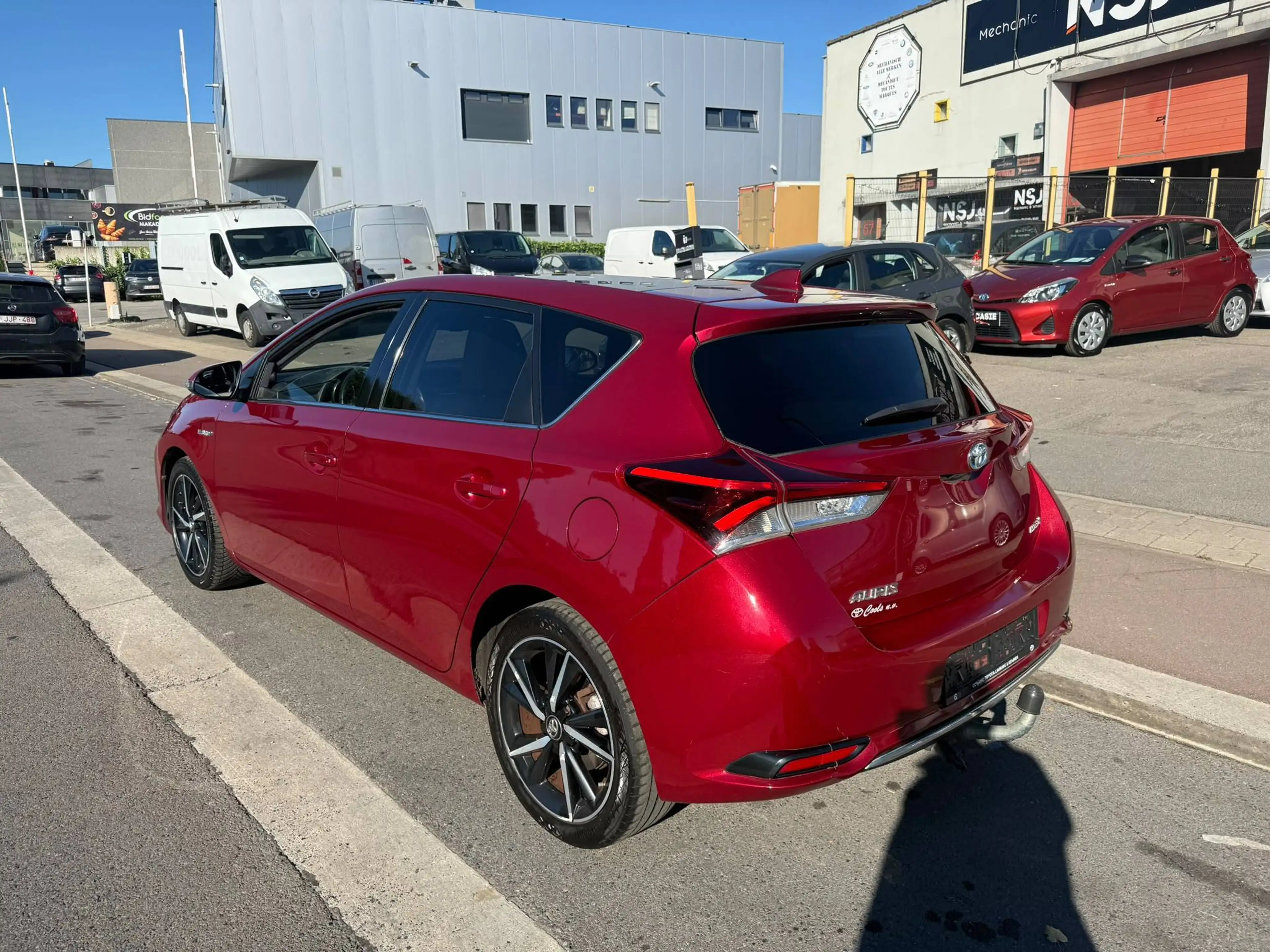 Toyota Auris Auris HEV 1.8i HSD Style E-CVT — photo 6