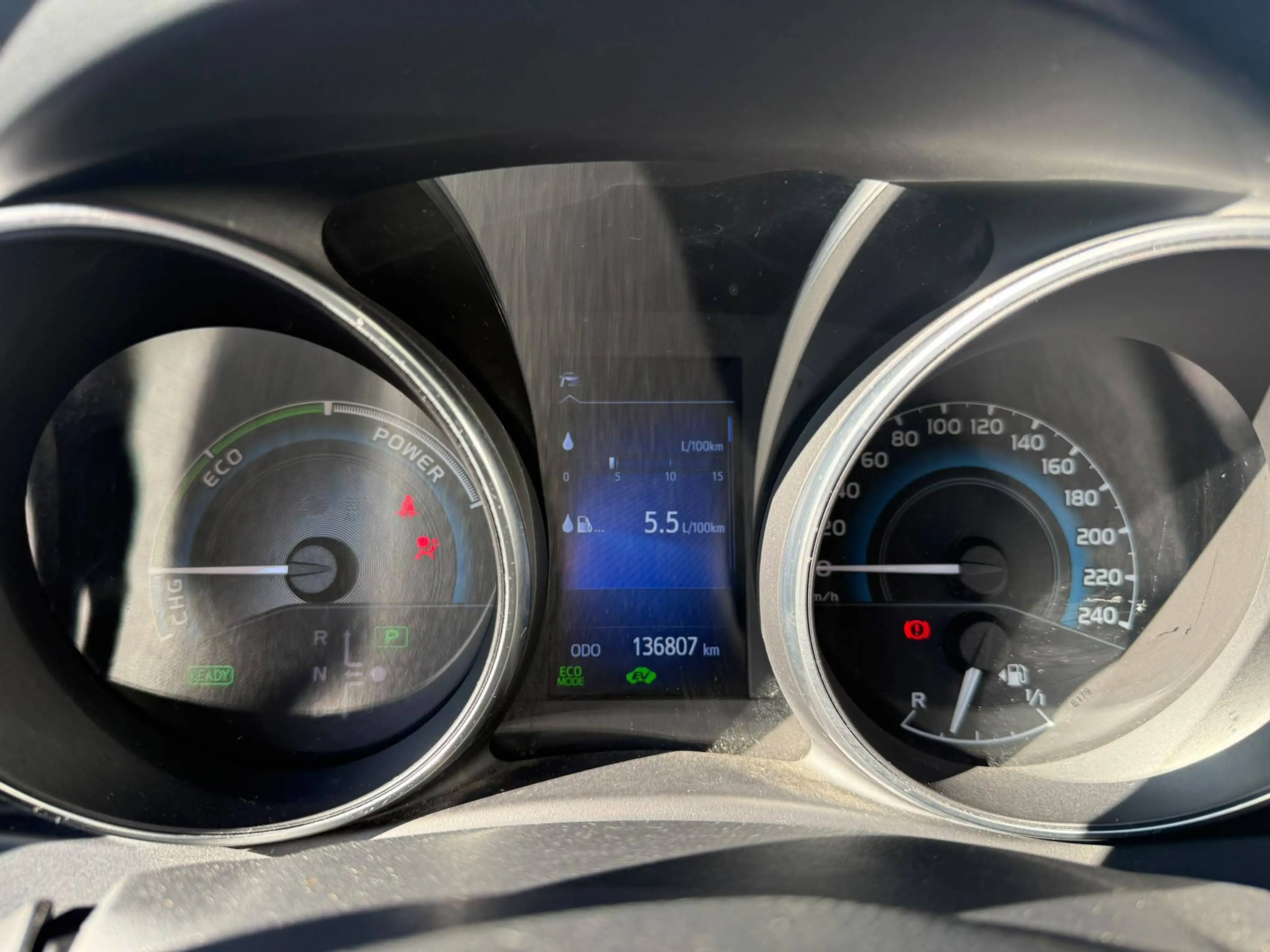 Toyota Auris Auris HEV 1.8i HSD Style E-CVT — photo 14