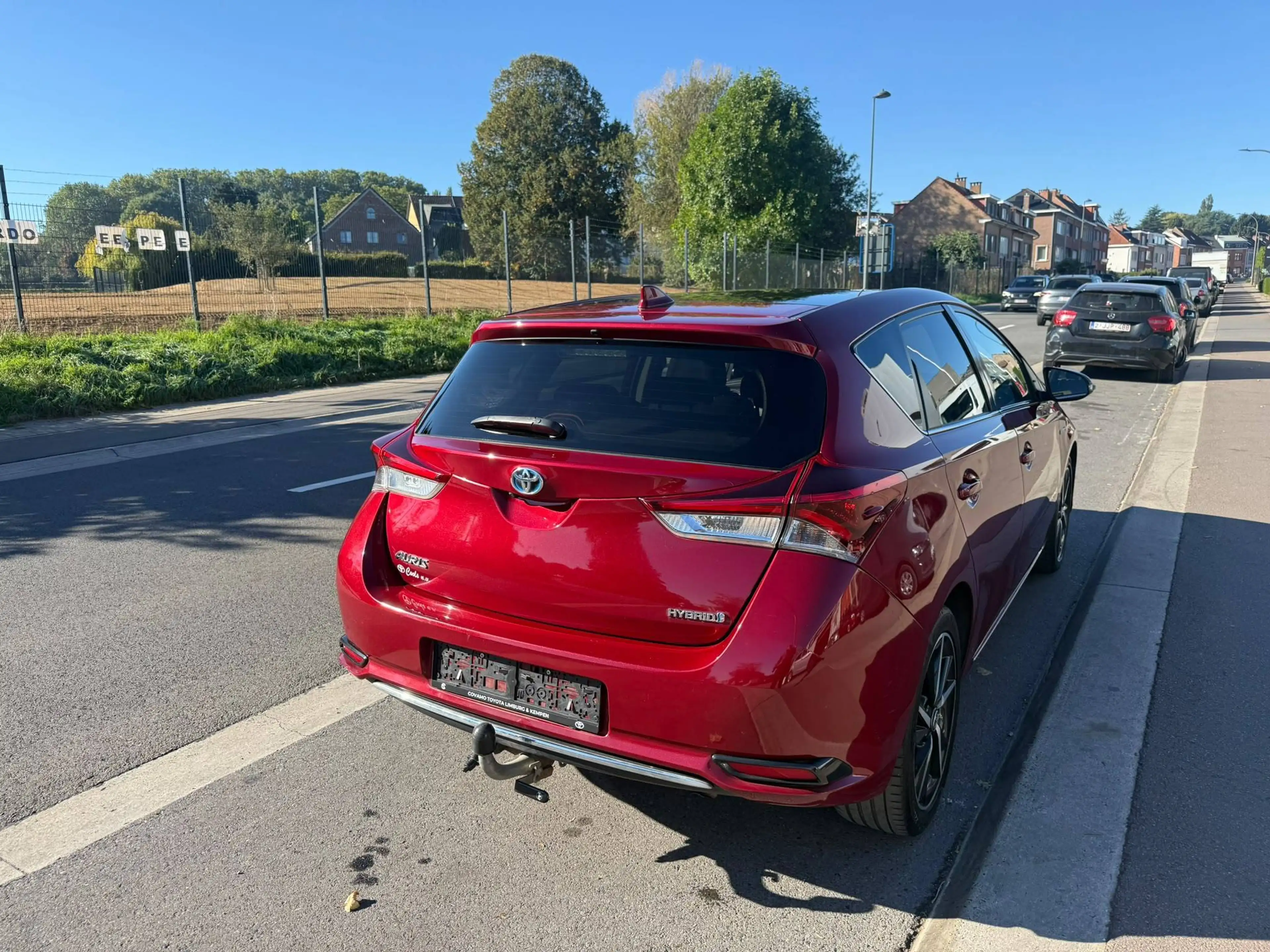 Toyota Auris Auris HEV 1.8i HSD Style E-CVT — photo 8