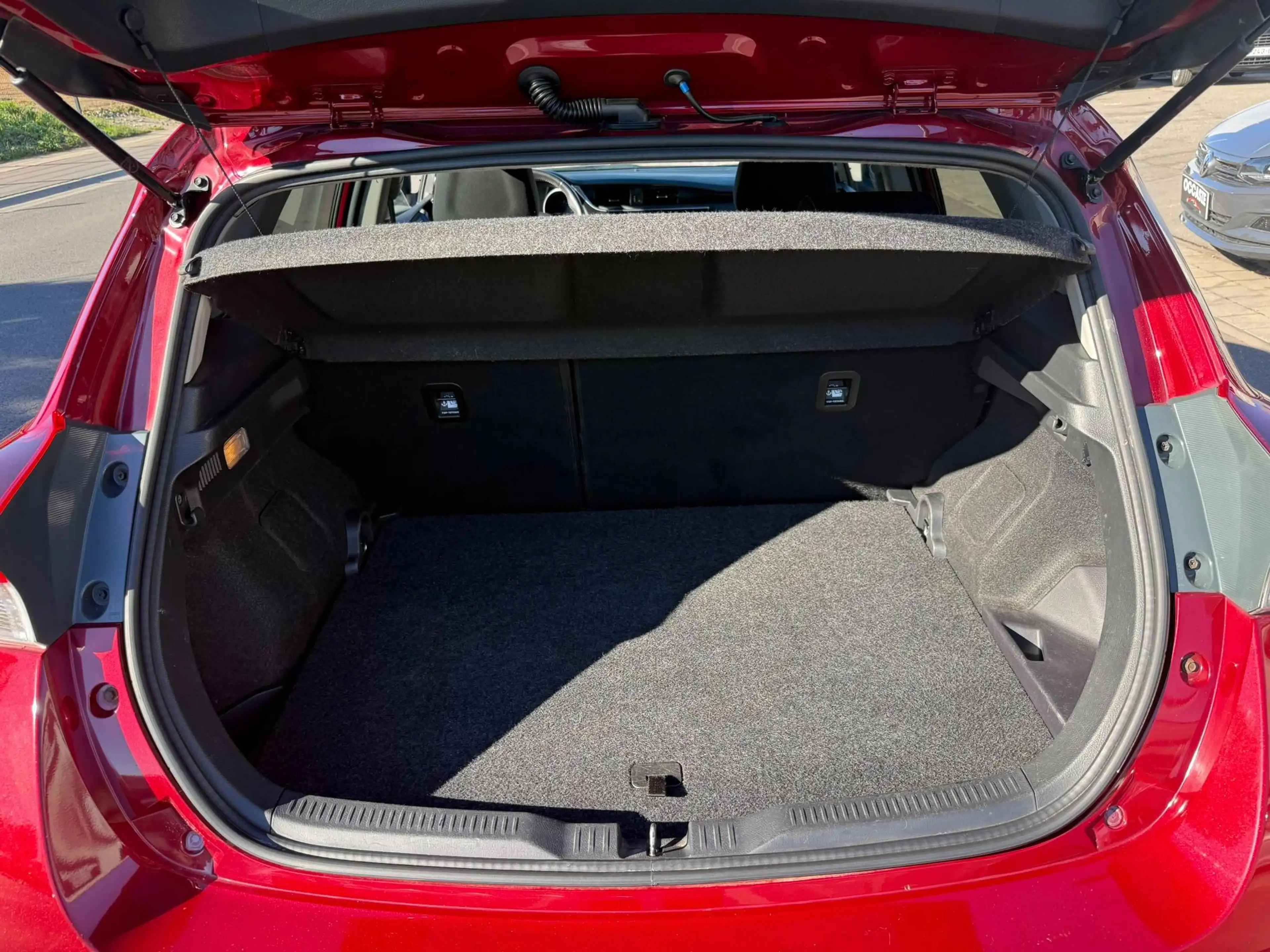 Toyota Auris Auris HEV 1.8i HSD Style E-CVT — photo 9