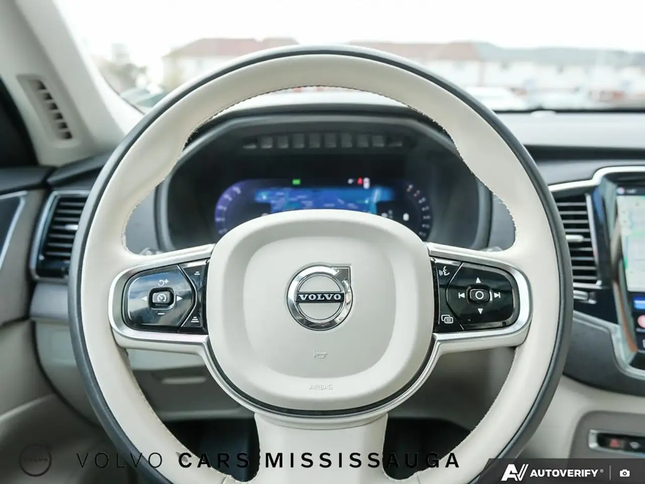 Volvo XC90 снимка Volvo XC90