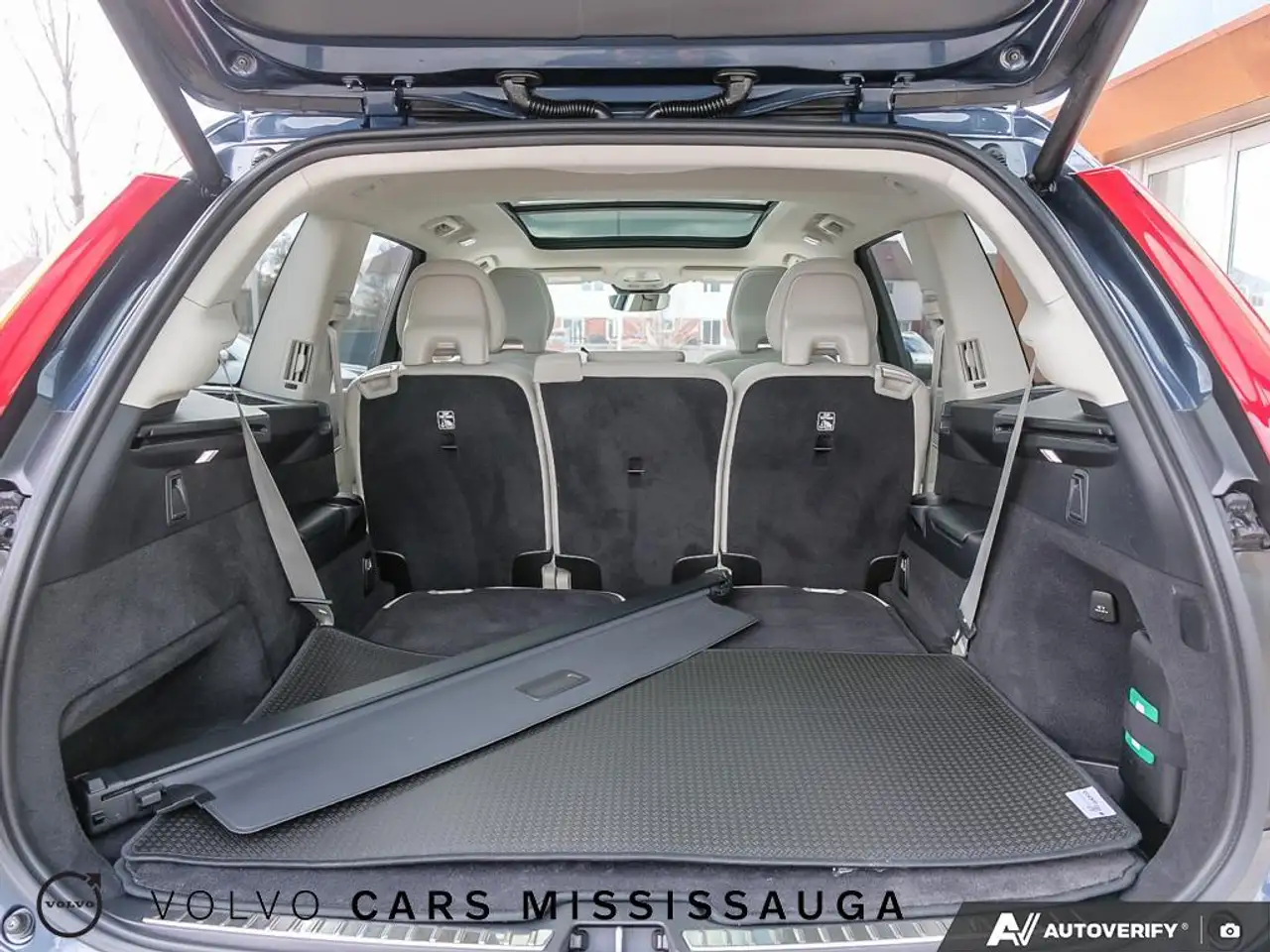 Volvo XC90 снимка Volvo XC90