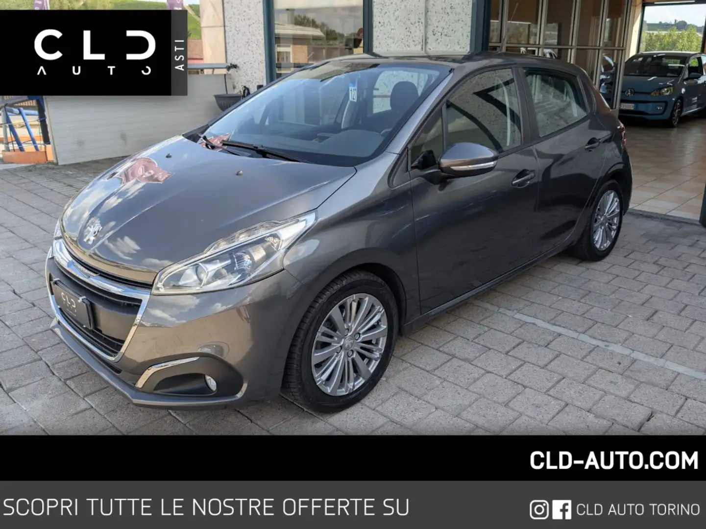 Peugeot 208 1.2 puretech Touch 82cv Grigio - 1