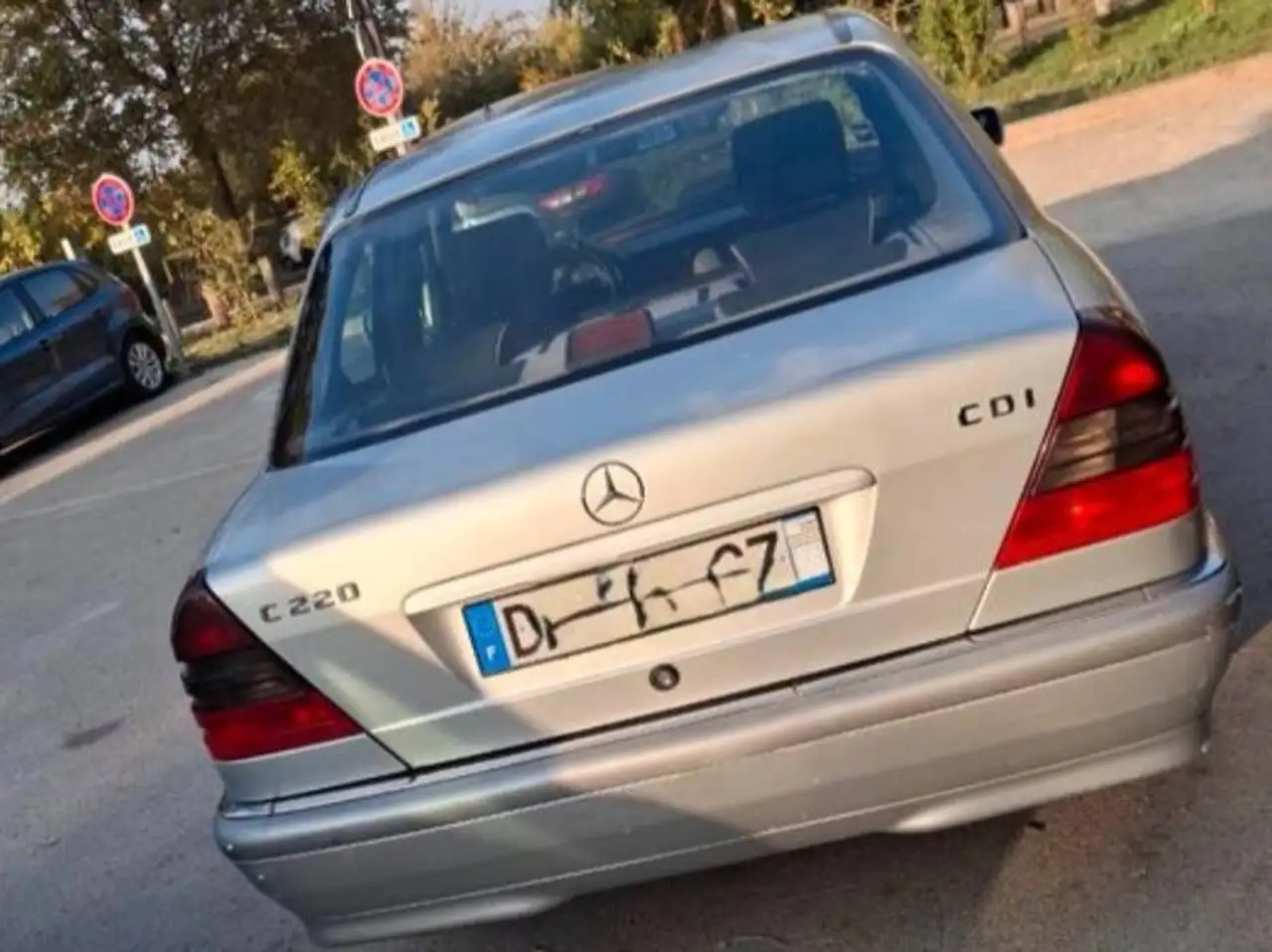 Mercedes-Benz C 220
