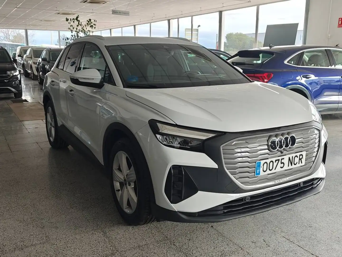 Audi Q4 e-tron Advanced 40 150kW 82kWh Blanco - 2