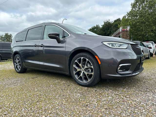 Imagine Chrysler Pacifica Chrysler Pacifica Hybrid  20" Felgen +7 weitere