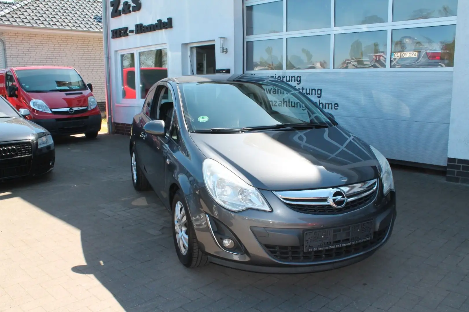 Opel Corsa D Satellite TÜV-NEU Grau - 1