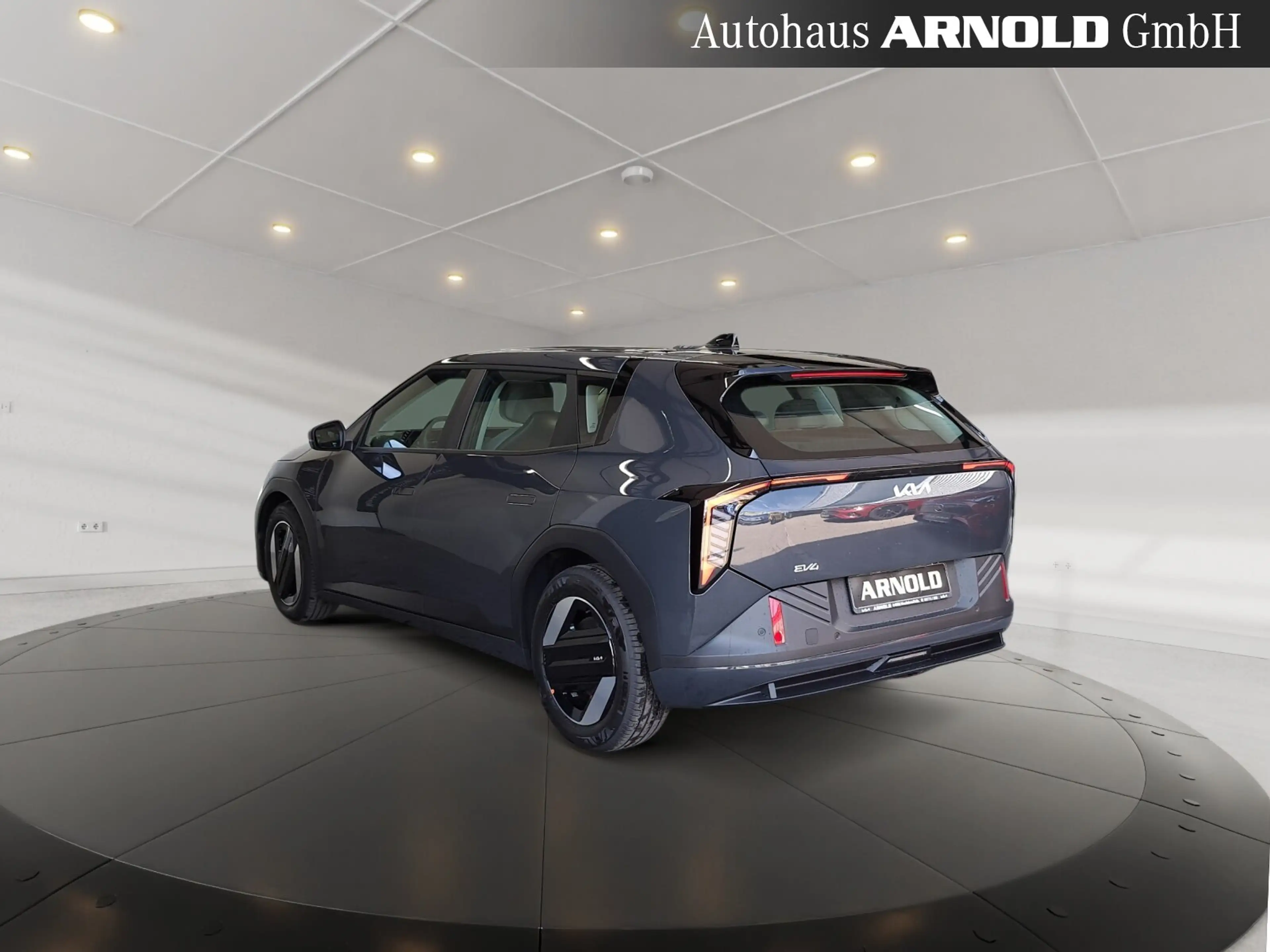 Kia EV4 EV4 58,3 kWh AIR WP Navi LED SmartKey Kamera ! — photo 3