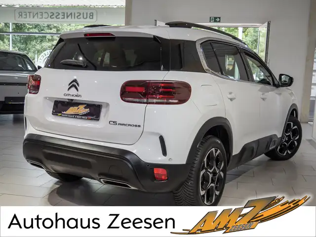 Citroen C5 Aircross view 3