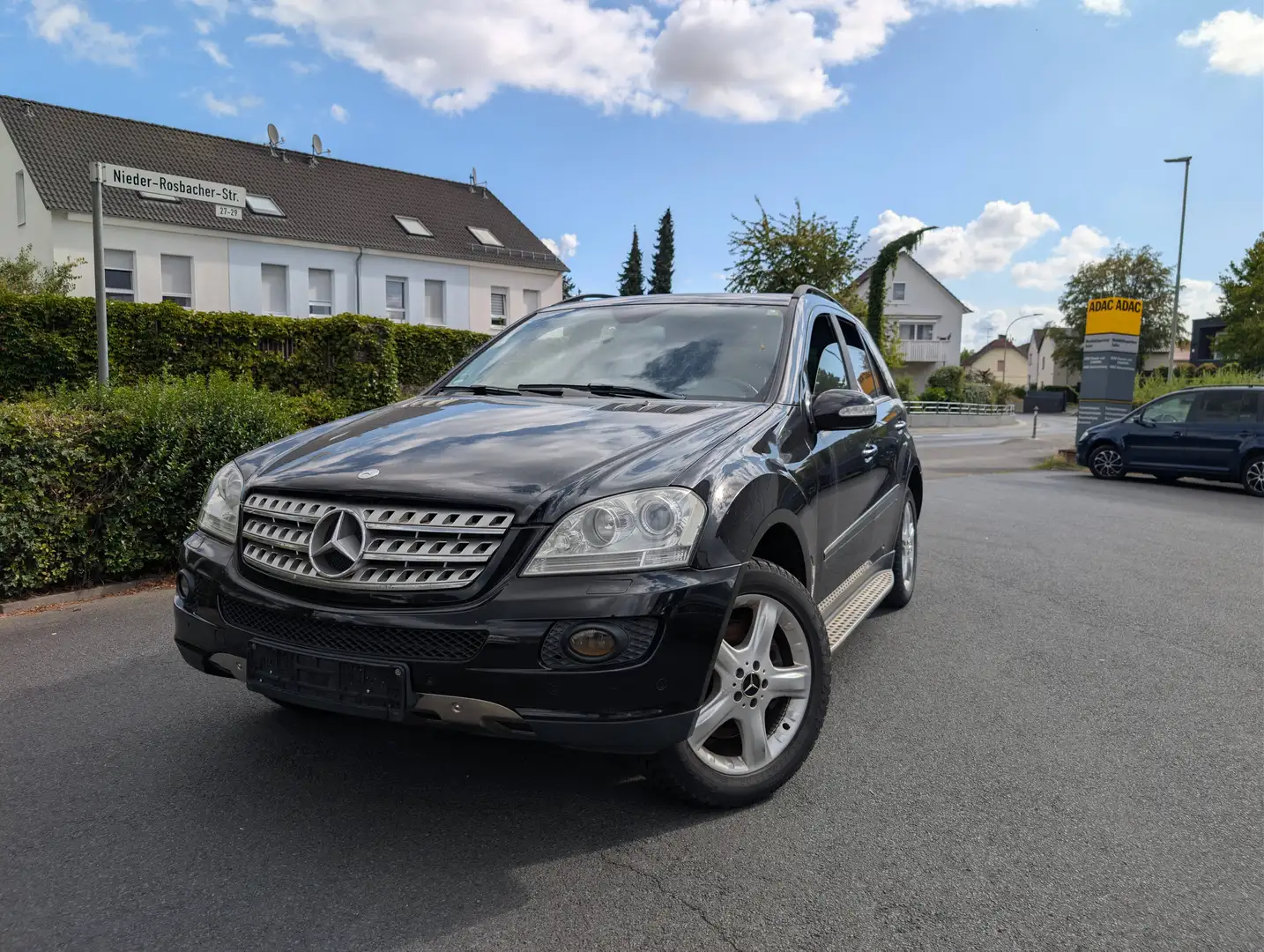 Mercedes-Benz ML 500 M-Klasse 7G-TRONIC Schwarz - 1