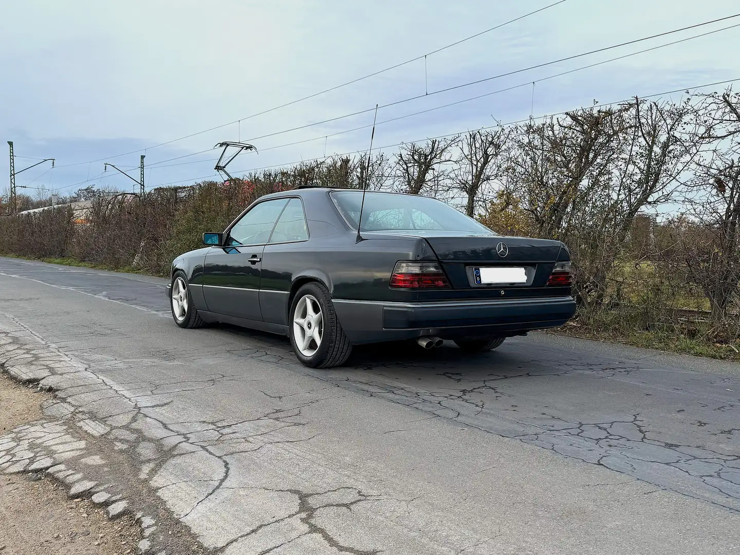 Mercedes-Benz CE 220 220 CE Noir - 2