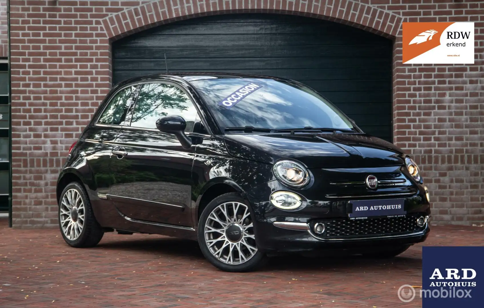 Fiat 500 1.2 Lounge|Pano|Parkeersens.|Blueth.|Goed onderh.| Zwart - 1