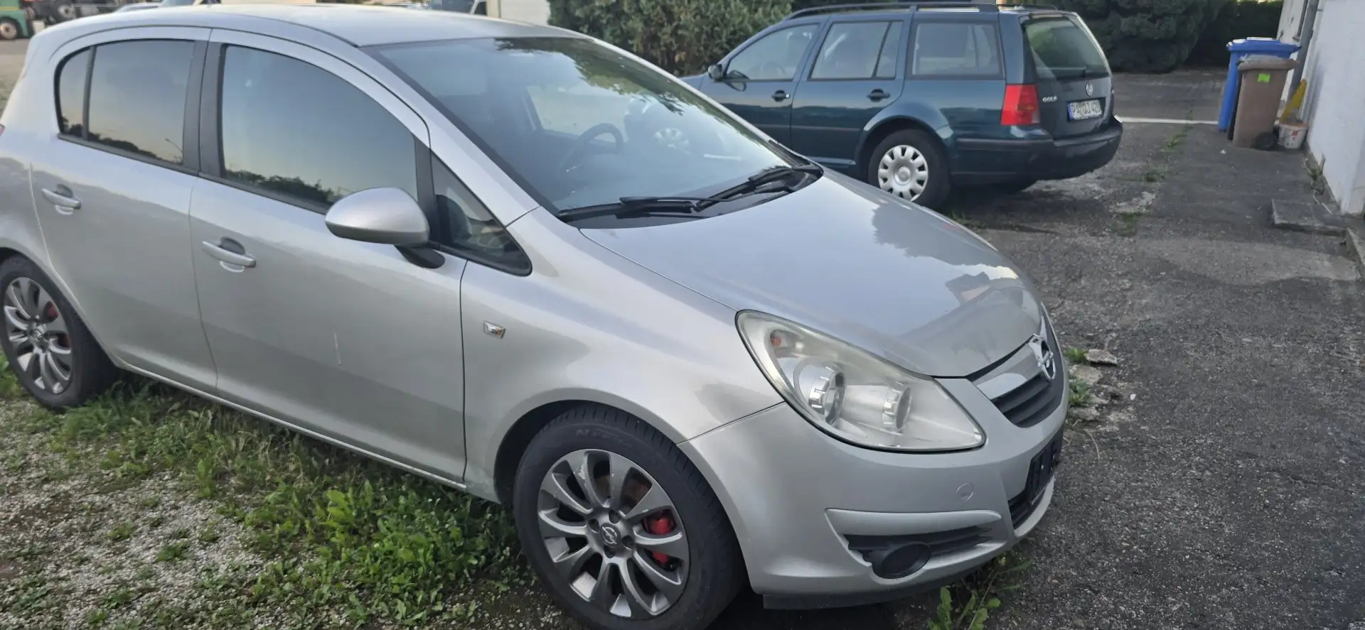 Opel Corsa - 1