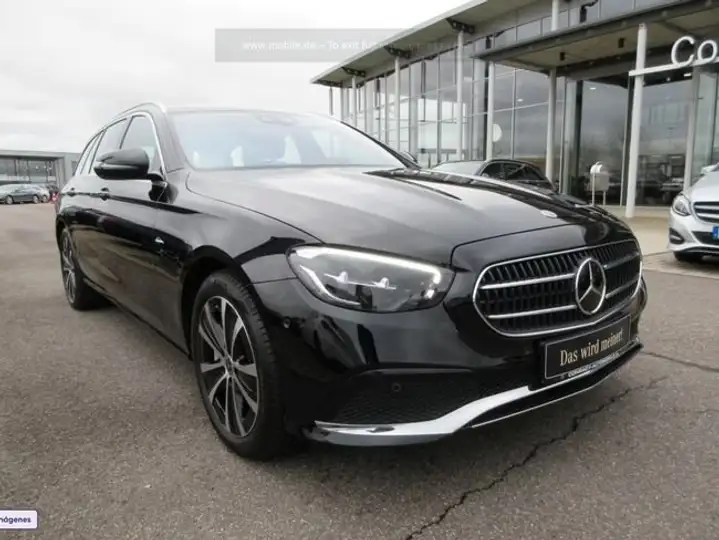 Mercedes-Benz Clase E 2022, foto 3