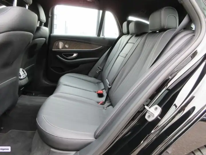 Mercedes-Benz Clase E 2022, foto 13