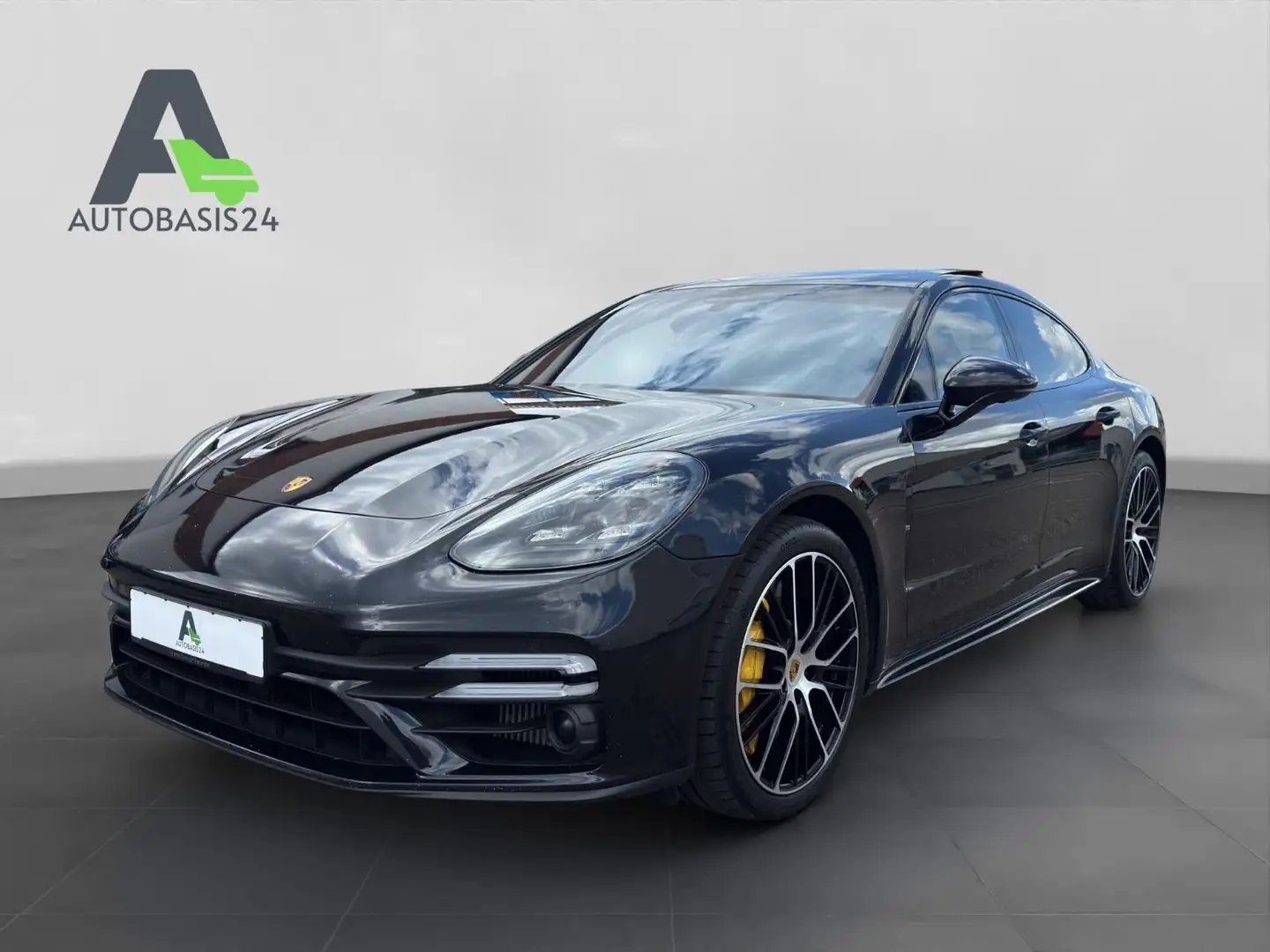 Porsche Panamera Turbo S*MATRIX*PANO*SPORTDESIGN*KERAMIK Schwarz - 1