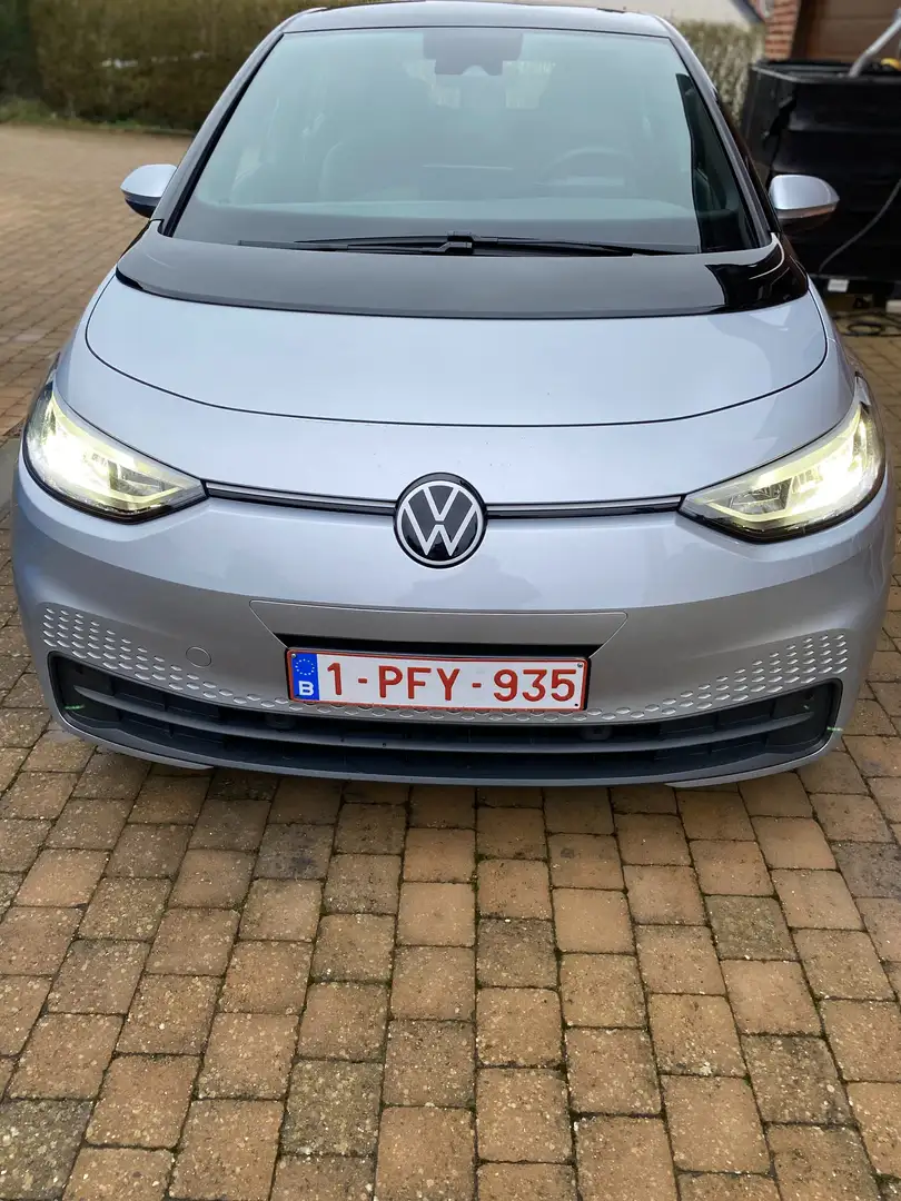 Volkswagen ID.3 58 kWh Pro Performance Gris - 1