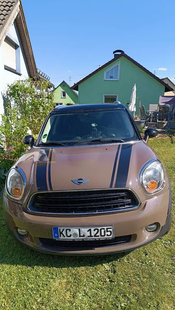 MINI One D Countryman Mini One D Countryman Marrón - 2