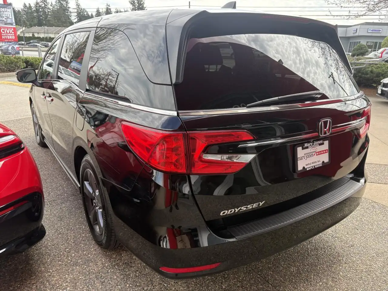 Honda Odyssey снимка Honda Odyssey