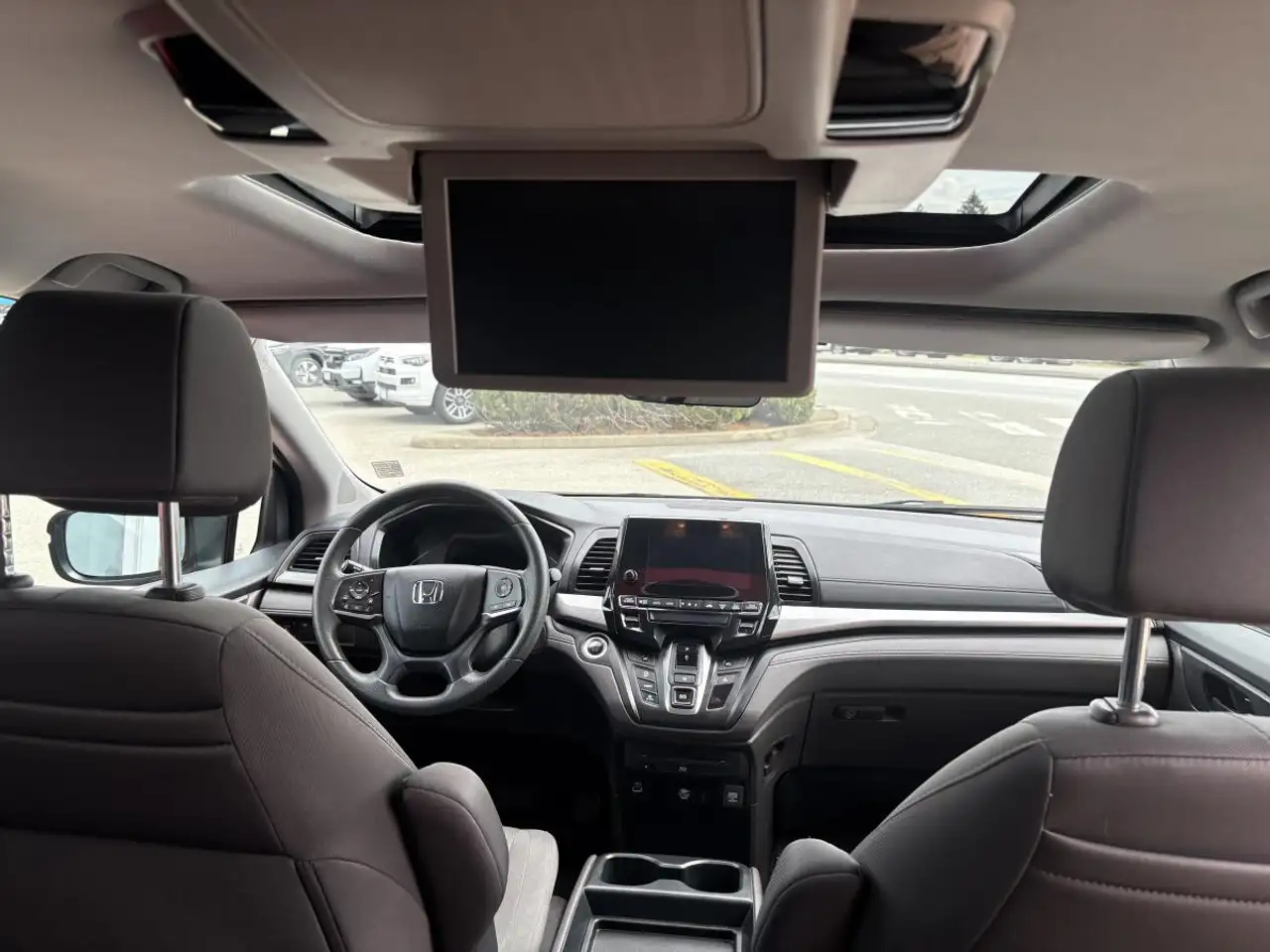 Honda Odyssey снимка Honda Odyssey