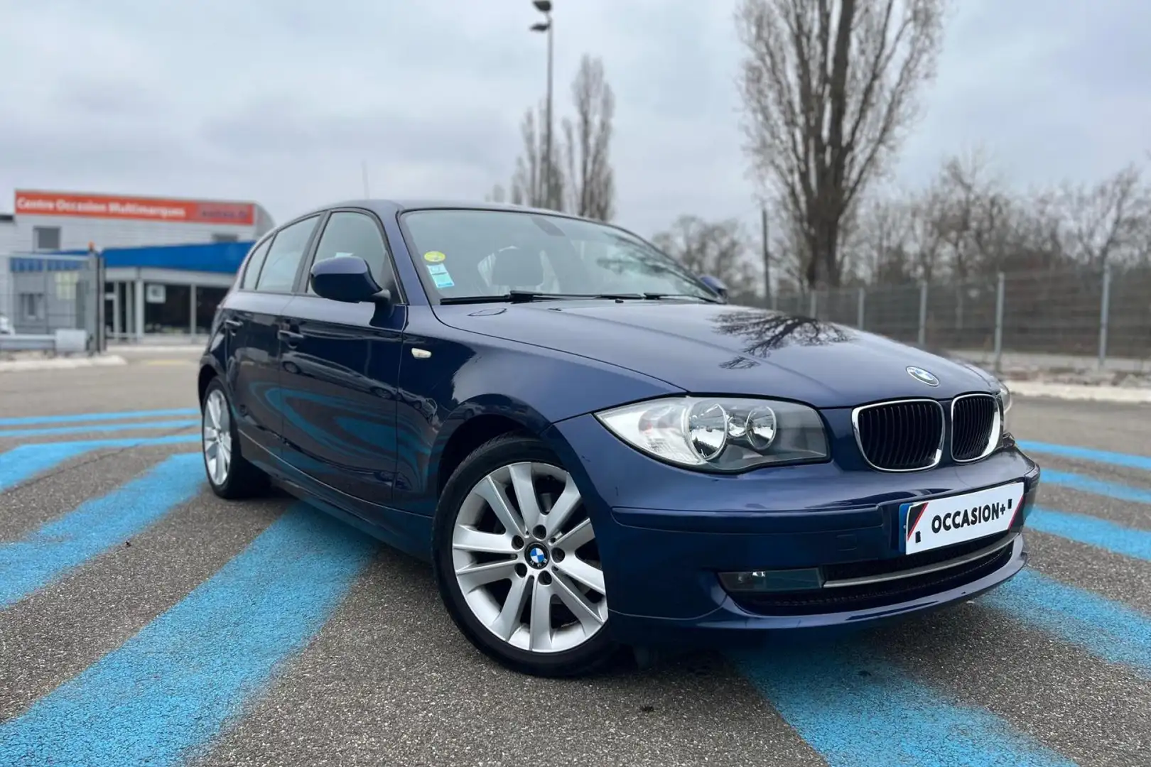 BMW 118 118d  Edition Confort Blauw - 2