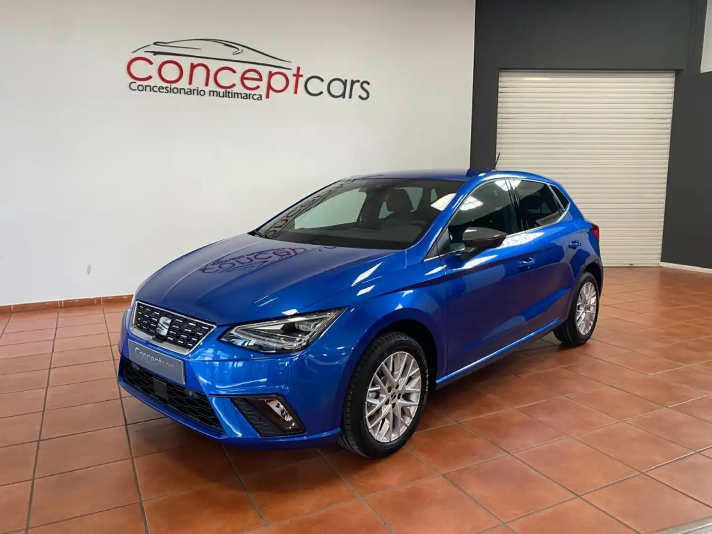 SEAT Ibiza 1.0 TSI S&S Special Edition 115 Azul - 1