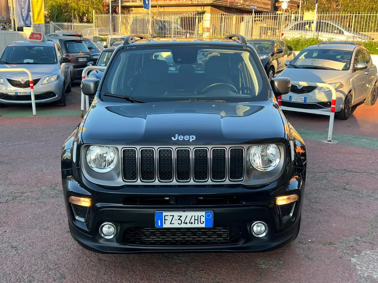 Jeep Renegade 1.6 Mjt LIMITED *automatico* PRONTA CONSEGNA Nero - 2