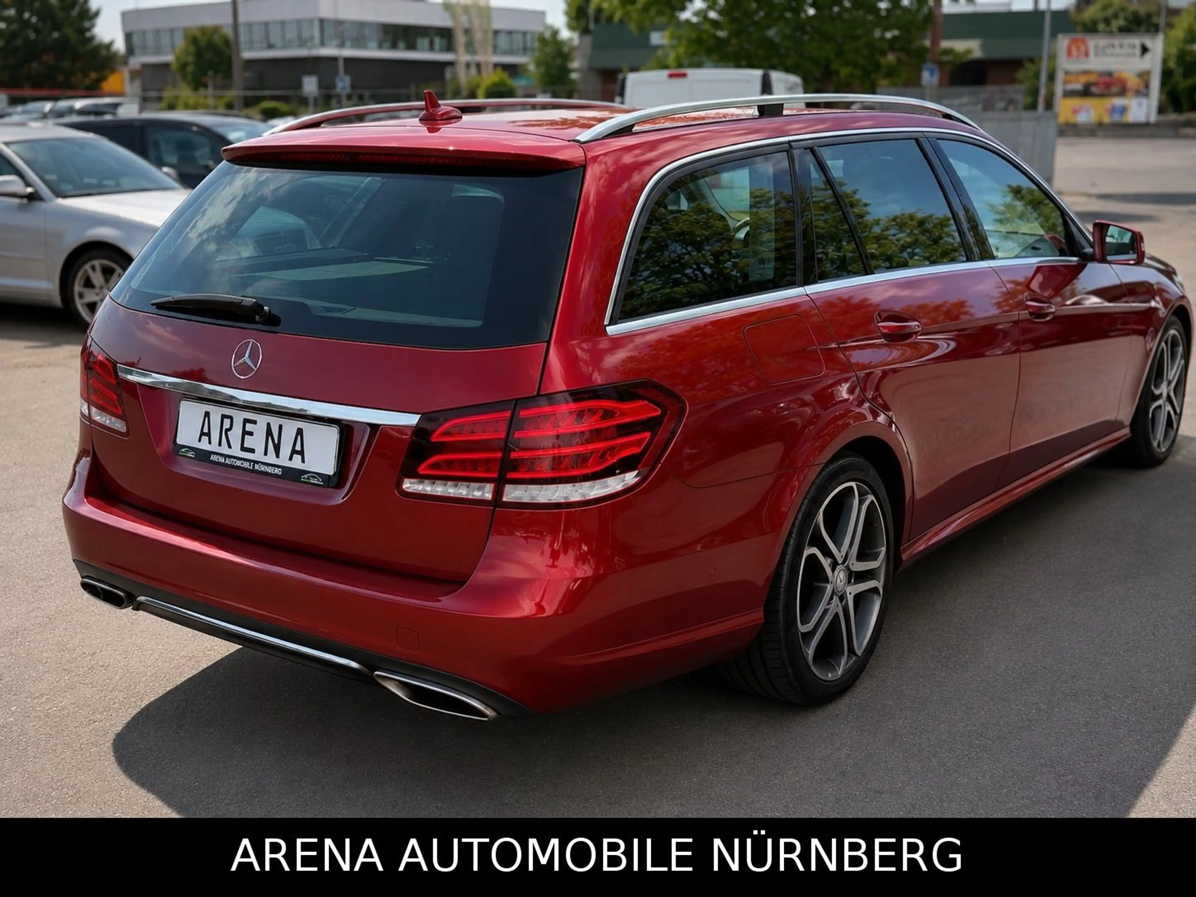 Mercedes-Benz E 350 E350 BlueTec 4Matic*Designolack*Ahk*Xenon*Navi — photo 4