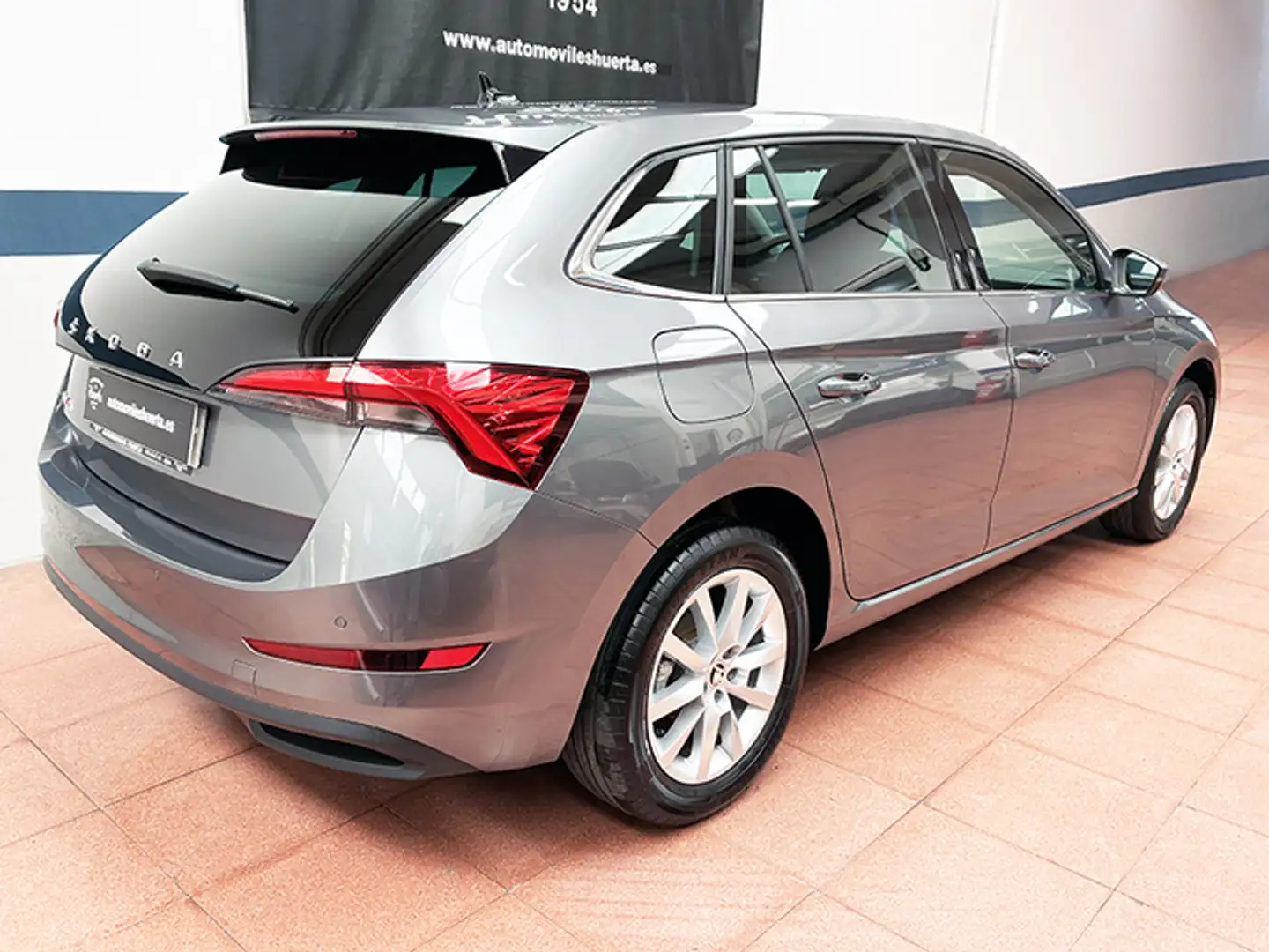 Skoda Scala 1.0 TSI Ambition 70kW Gris - 2
