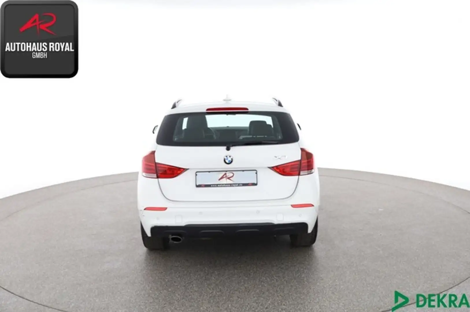 BMW X1 sDrive18i M SPORT 19ZOLL NAVIGATION,VOLLLEDER Weiß - 2