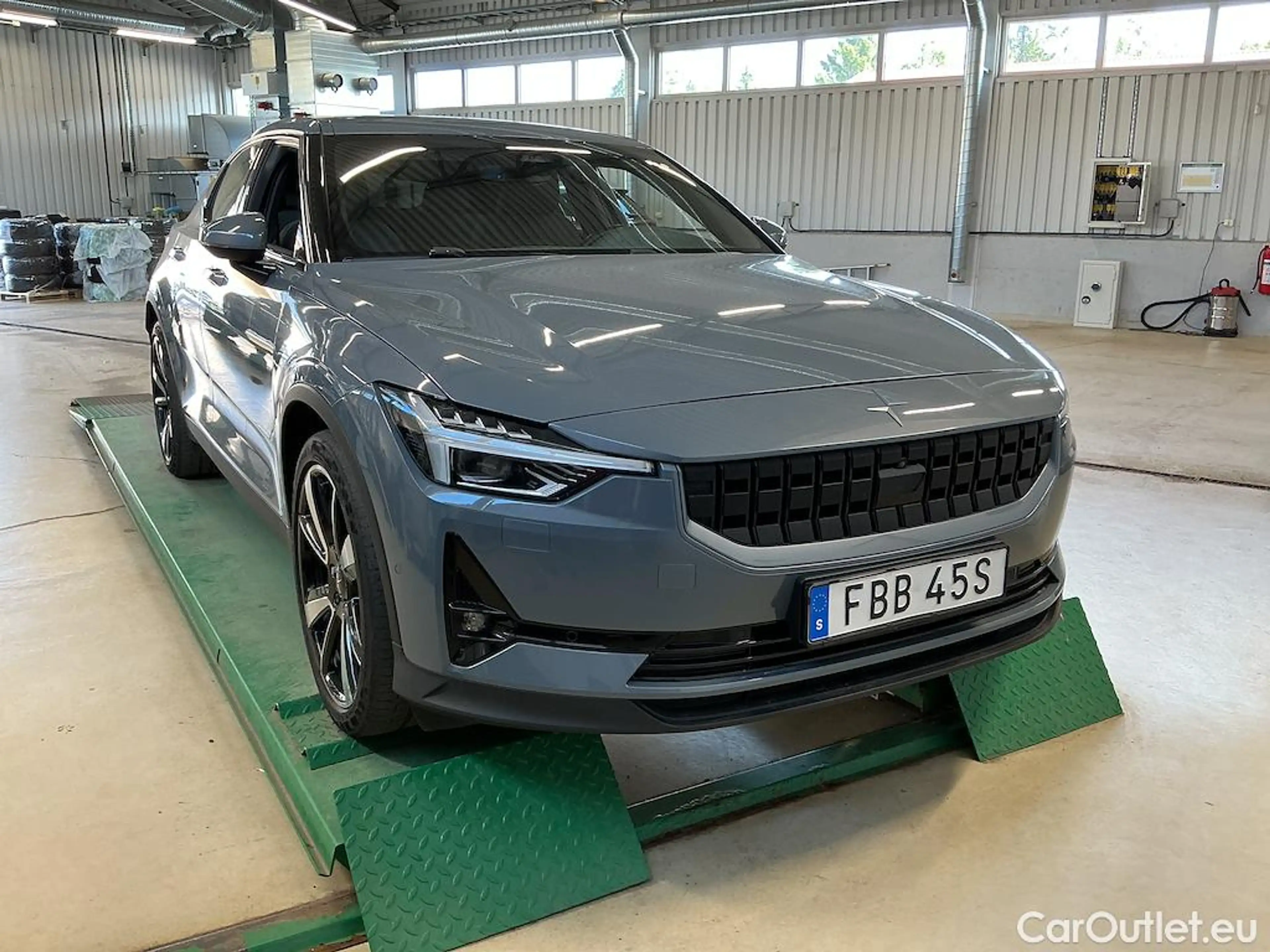Polestar 2 Elektro Automatik — photo 2