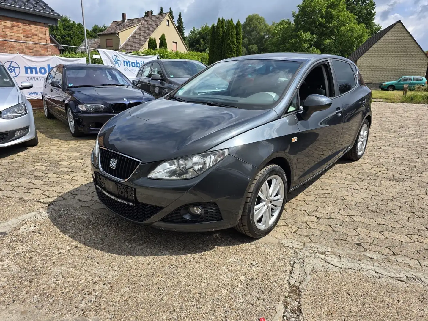 SEAT Ibiza Lim. Stylance / Style TÜV INSPEKTION NEU Grau - 2