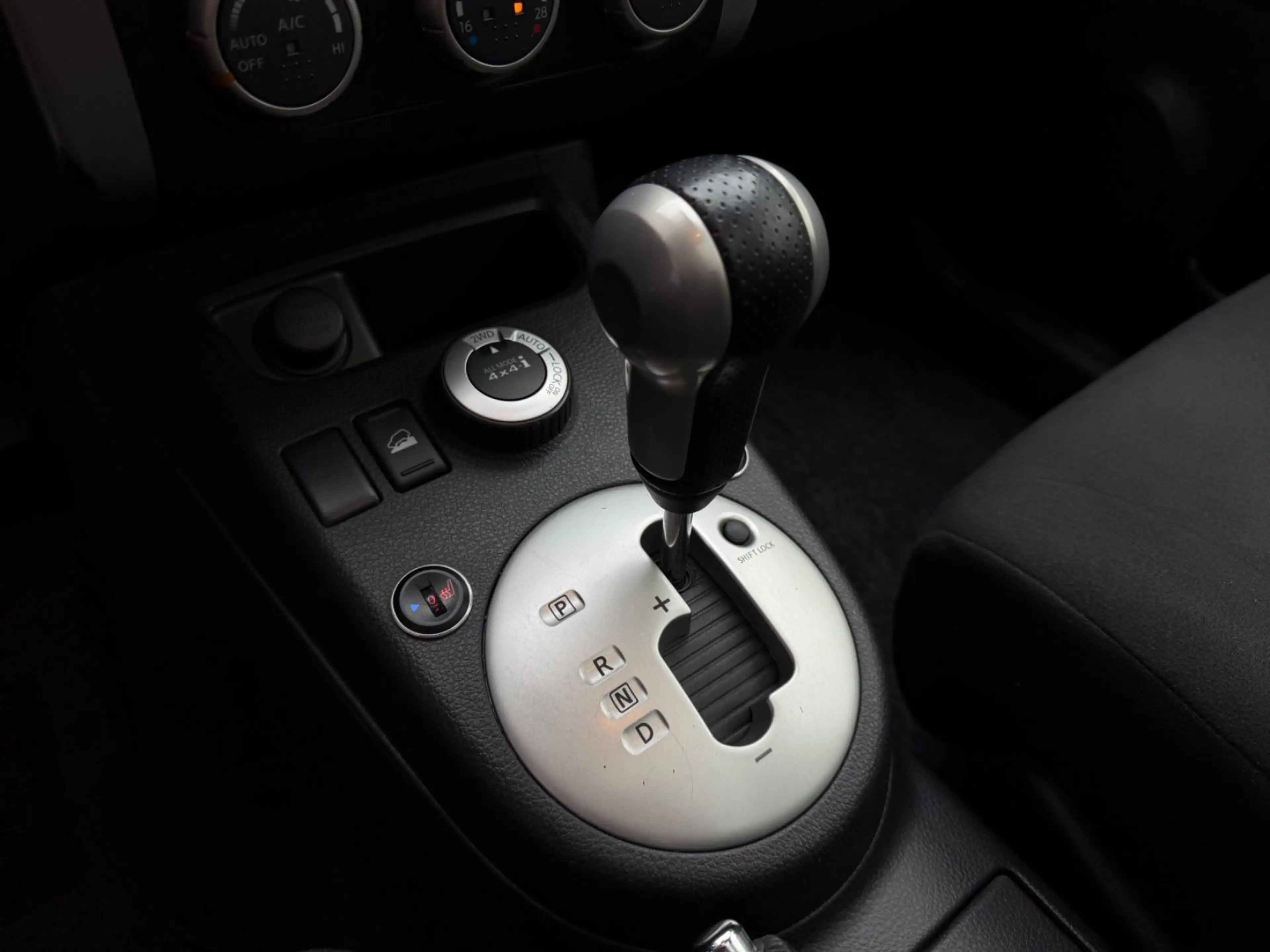 Nissan X-Trail I-Way 4x4 *1.Hand*360°*Pano*Tempomat* — photo 14