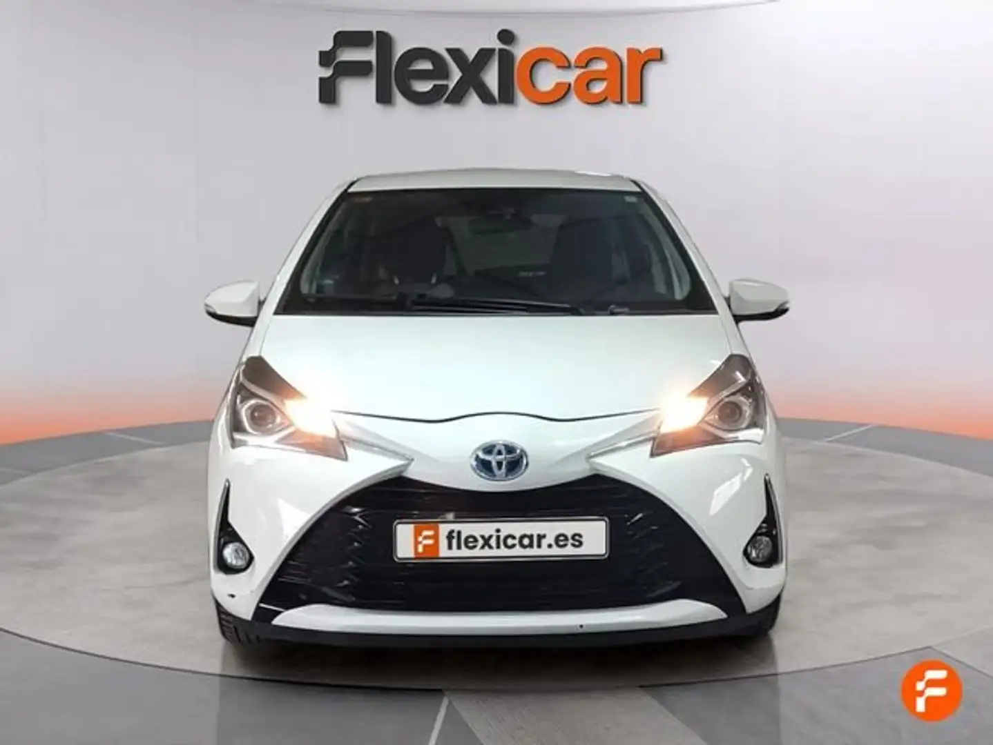 Toyota Yaris Hybrid 1.5 Active Blanco - 2